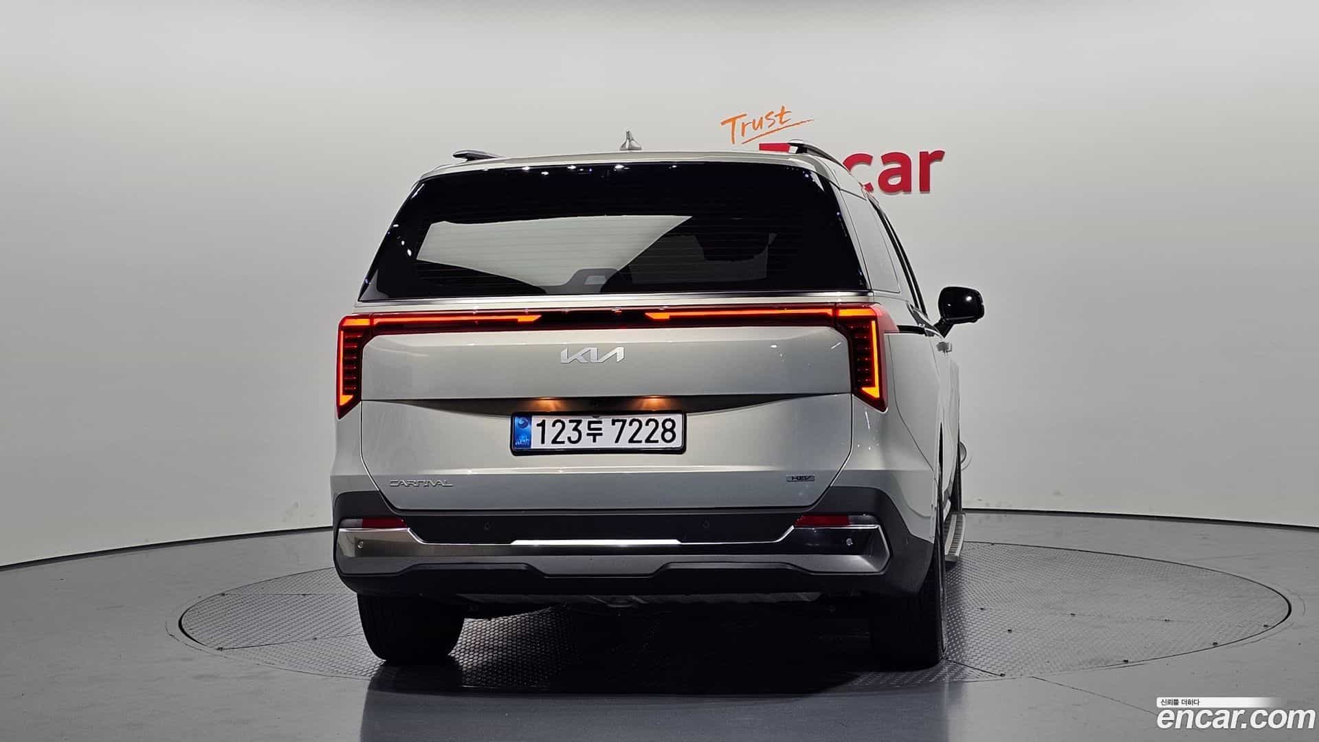 Canival Kia 2025.8-OUTER-004