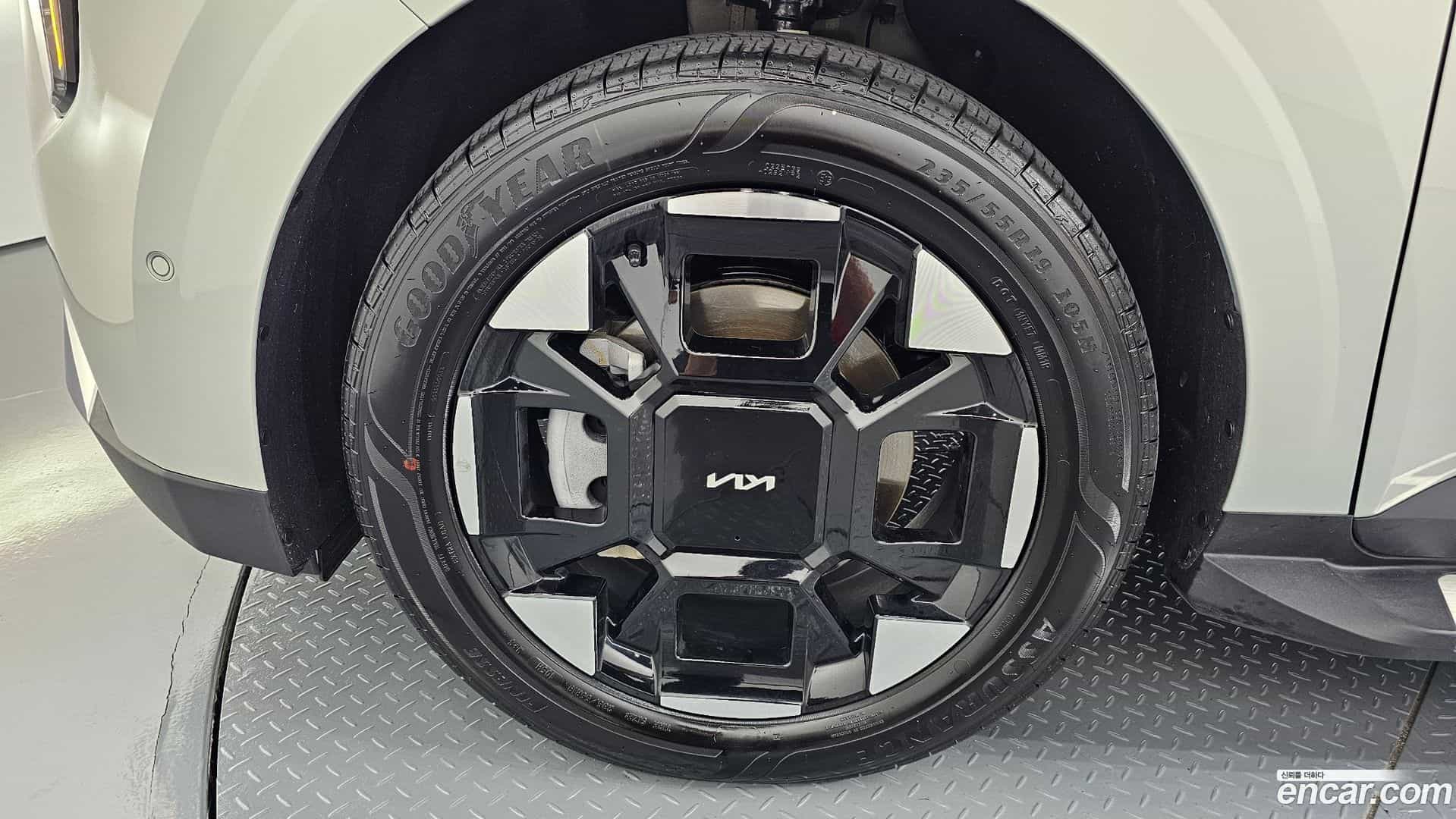 Canival Kia 2025.8-OUTER-005