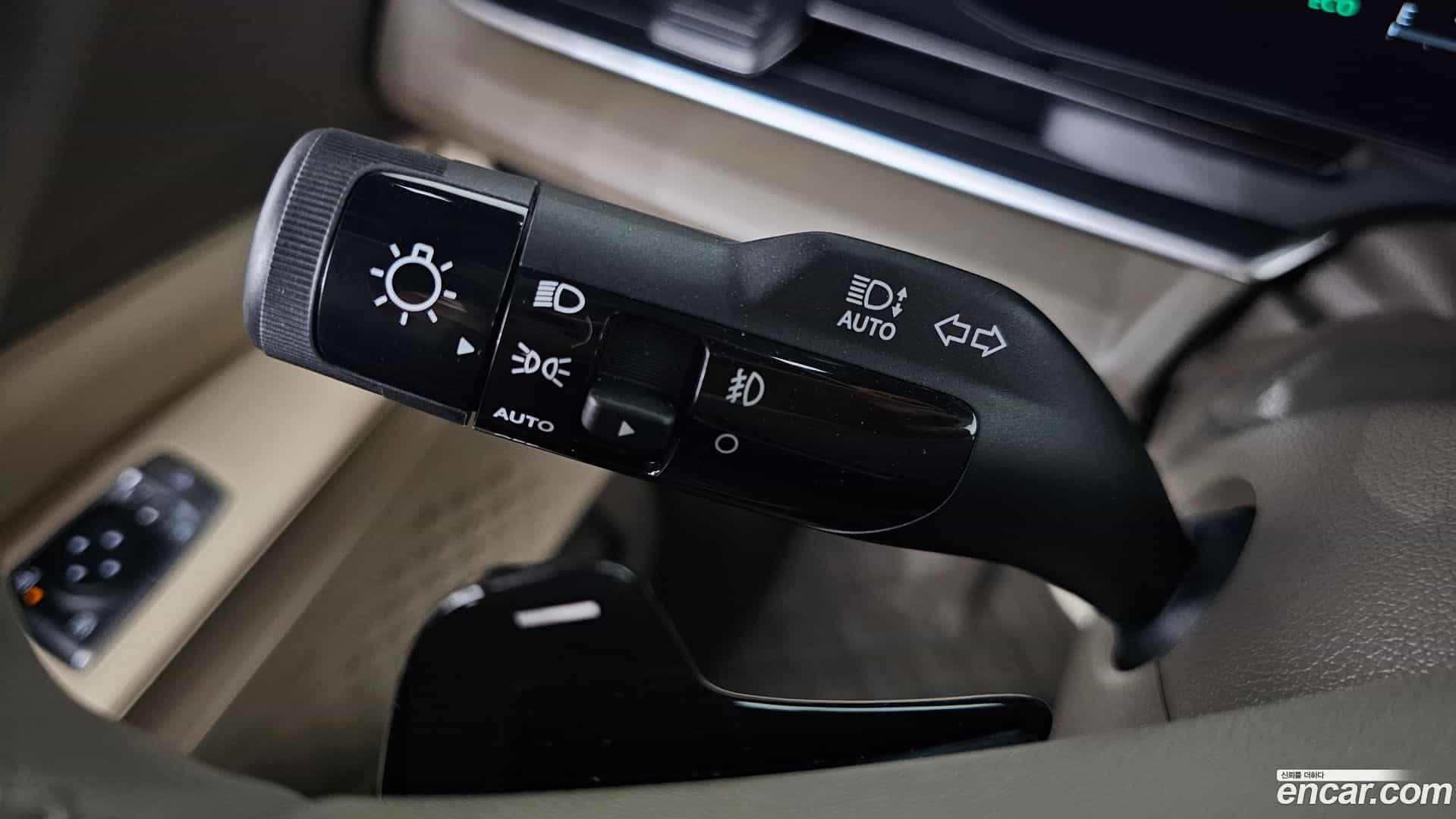 Canival Kia 2025.8-INNER-035
