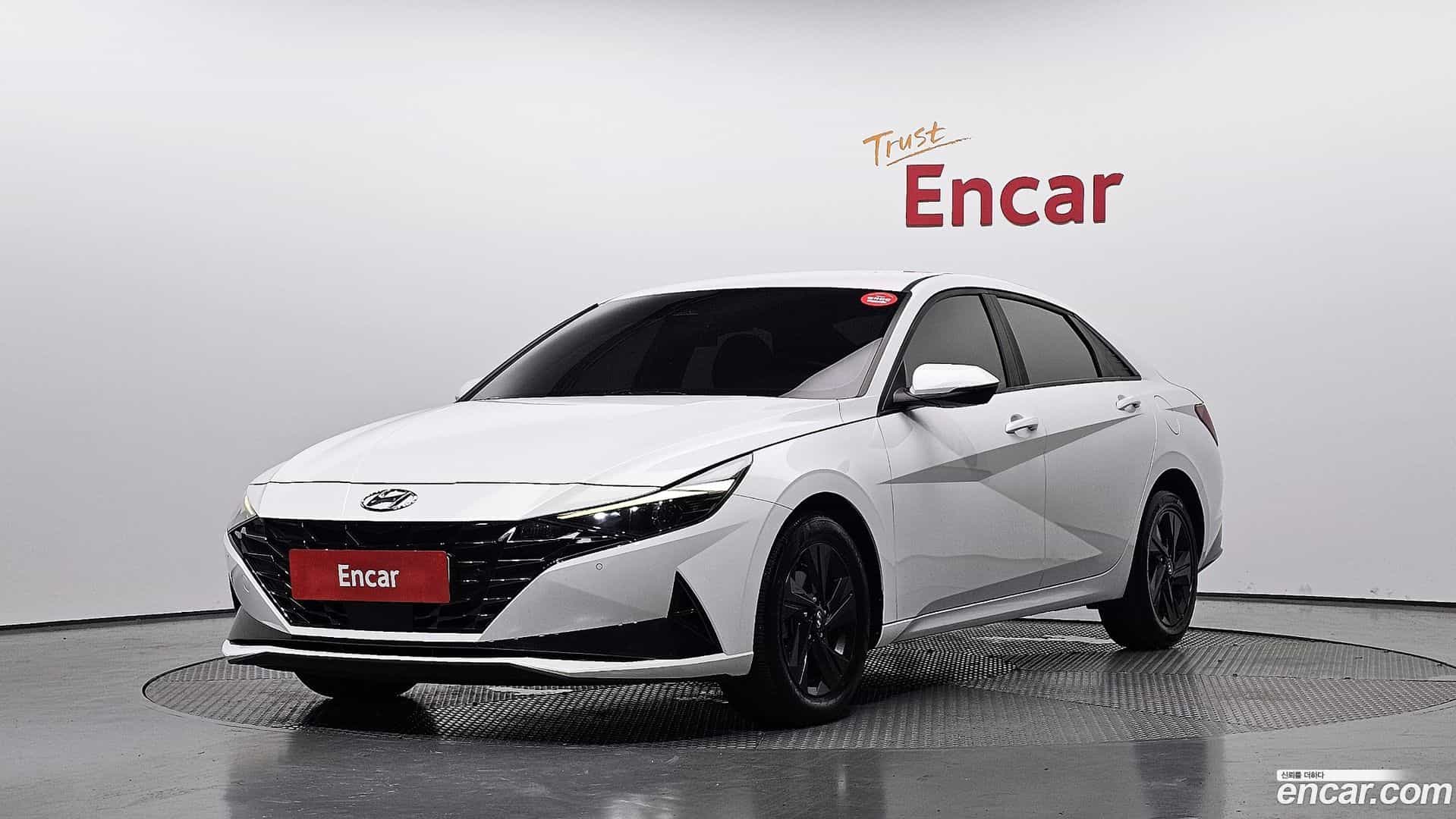 AVANTE Hyundai 2022.6-OUTER-001