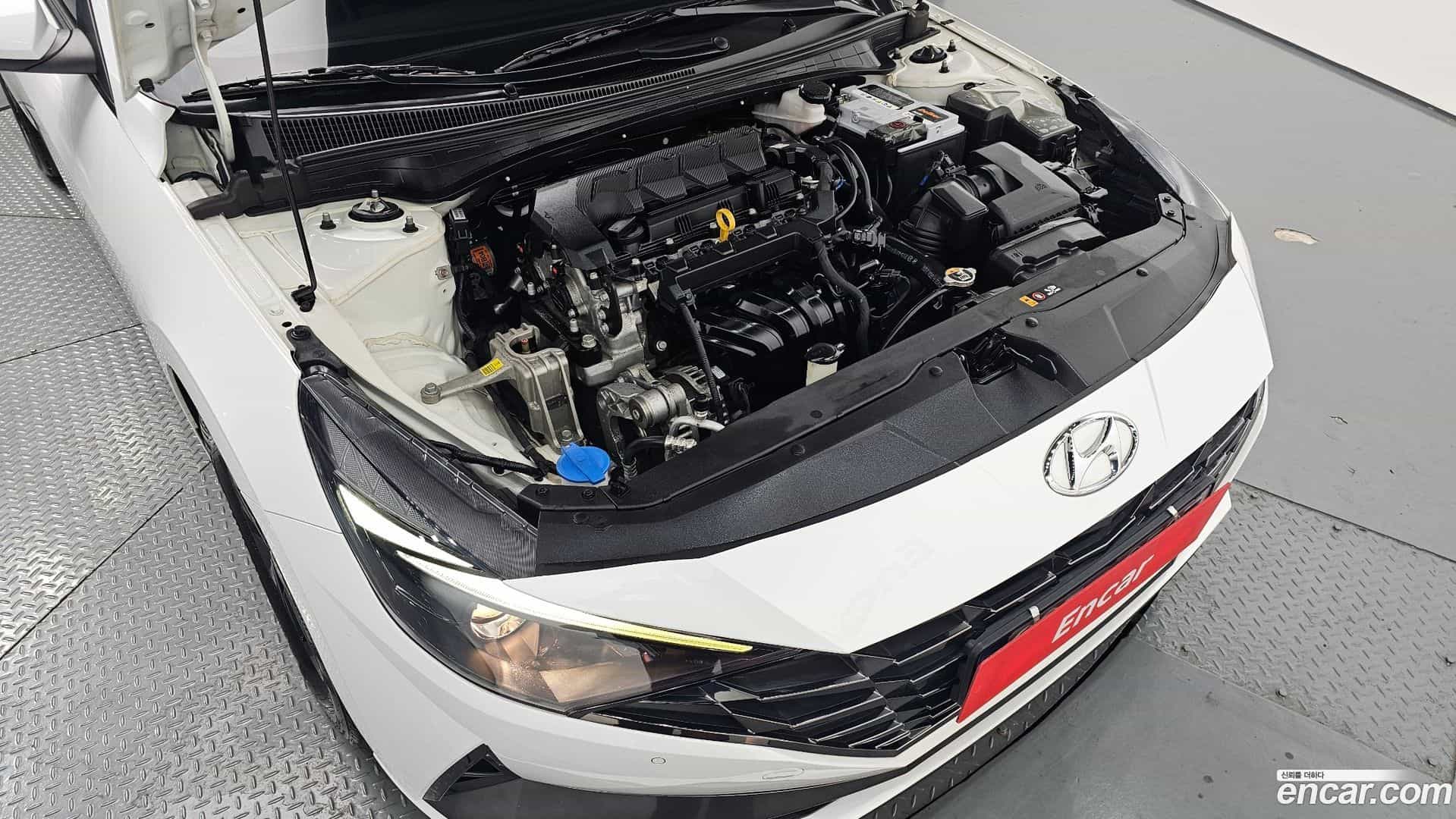 AVANTE Hyundai 2022.6-OUTER-006