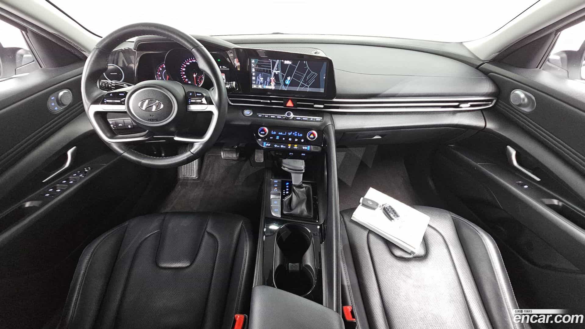 AVANTE Hyundai 2022.6-INNER-007