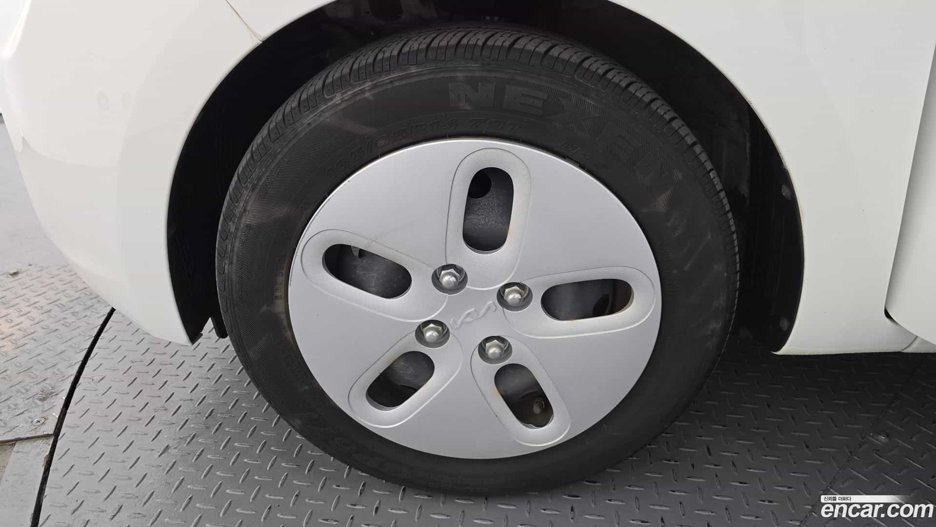 RAY Kia 2021.11-OUTER-005