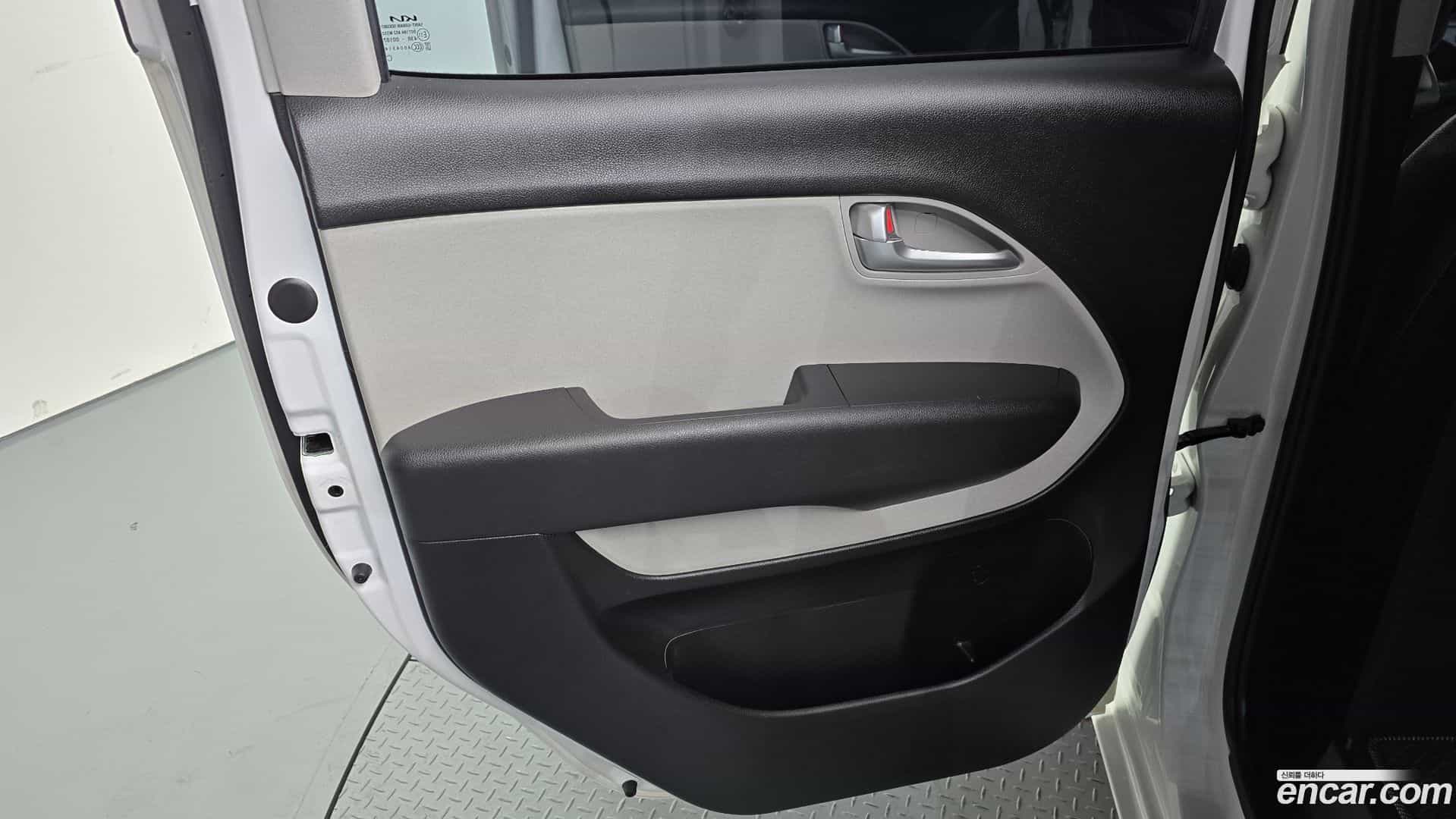 RAY Kia 2021.11-INNER-035