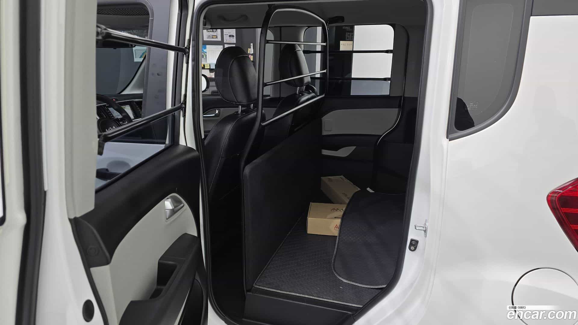 RAY Kia 2021.11-INNER-036
