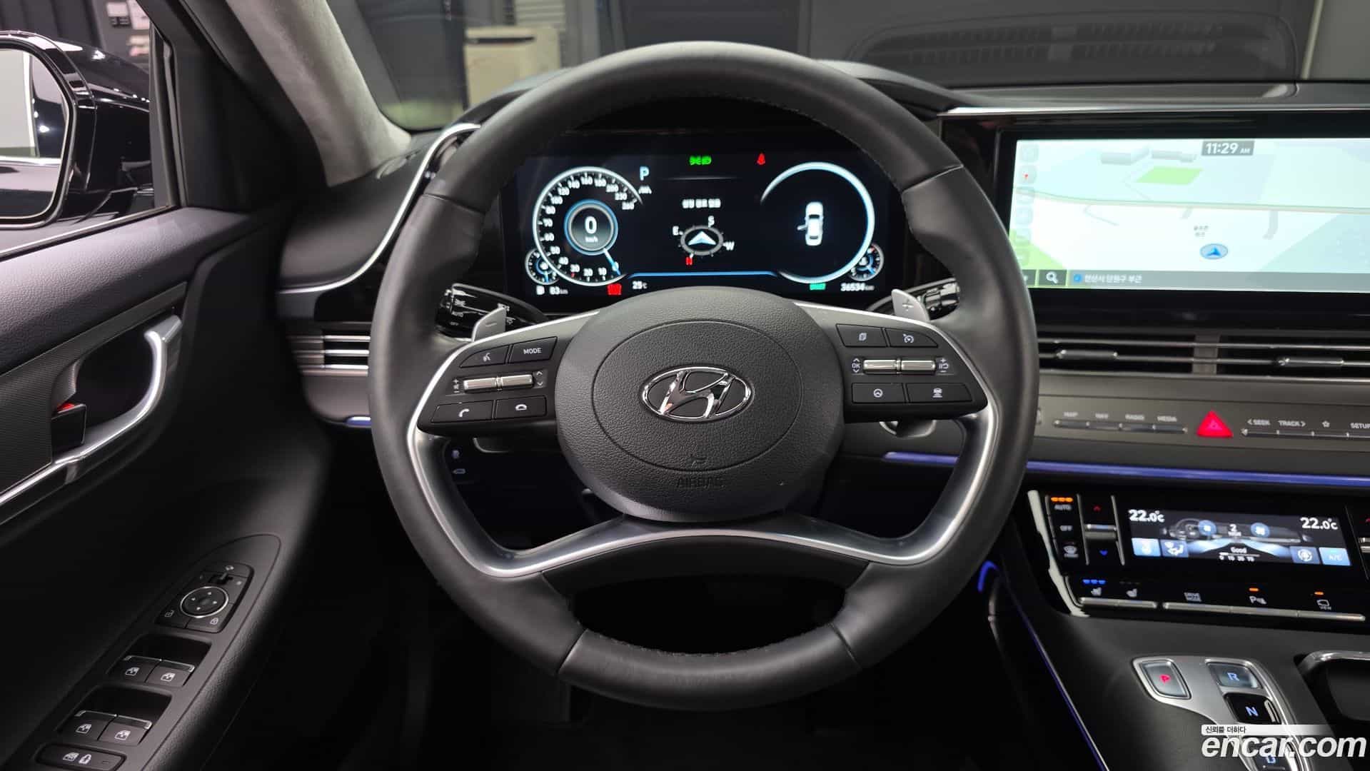 Grandeur Hyundai 2022.5-OPTION-017