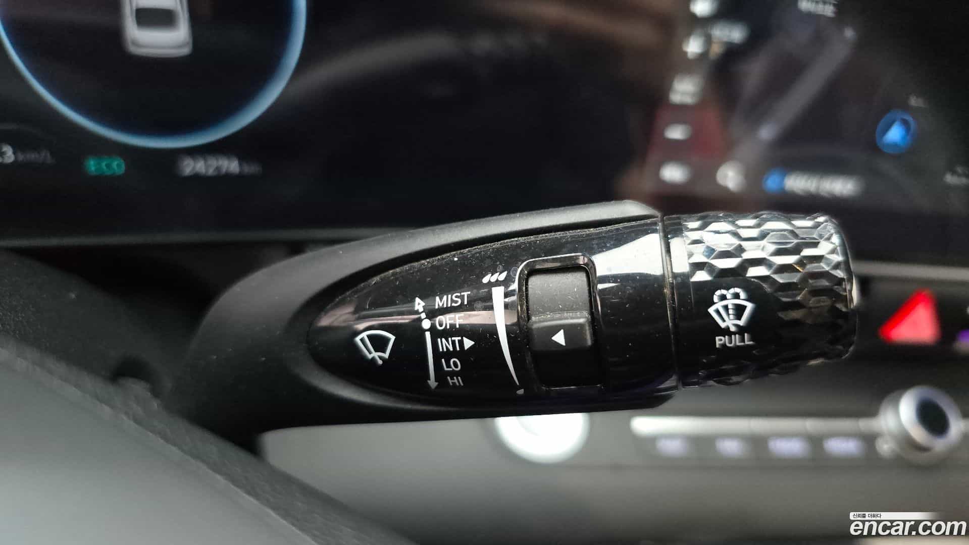 AVANTE Hyundai 2023.10-OPTION-023