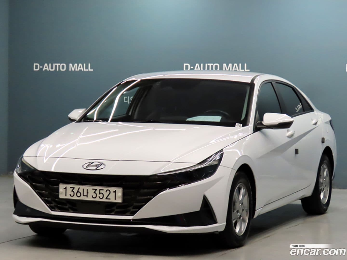 Main__Slider__Photo:AVANTE Hyundai 2021.4-0