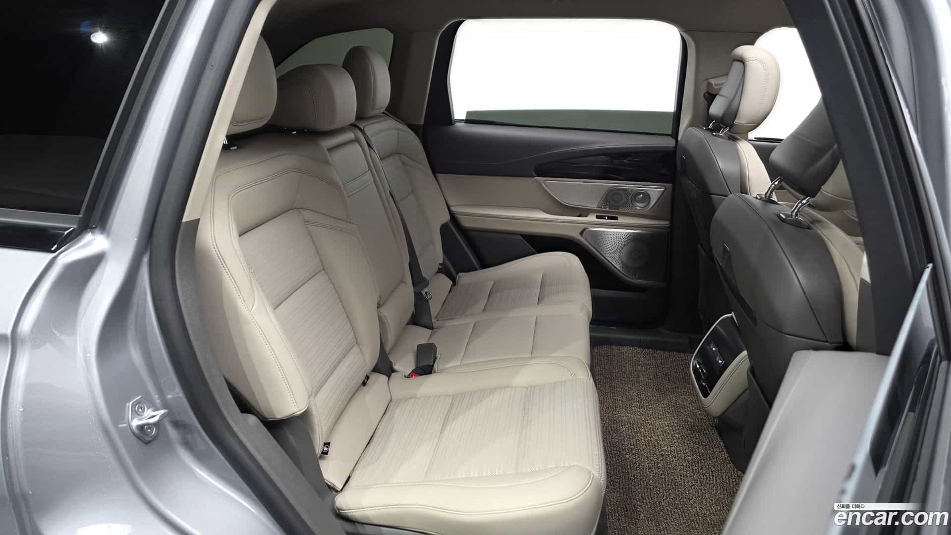 Nautilus Lincoln 2025.10-OPTION-015