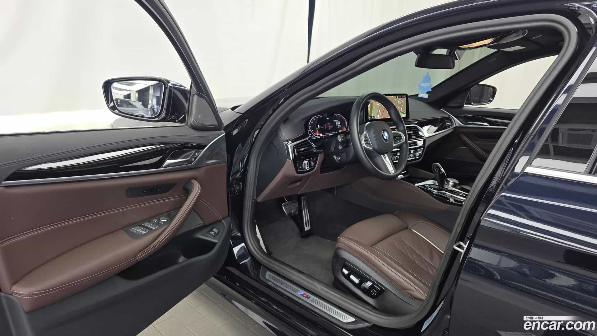 5-Series BMW 2023.3-INNER-010