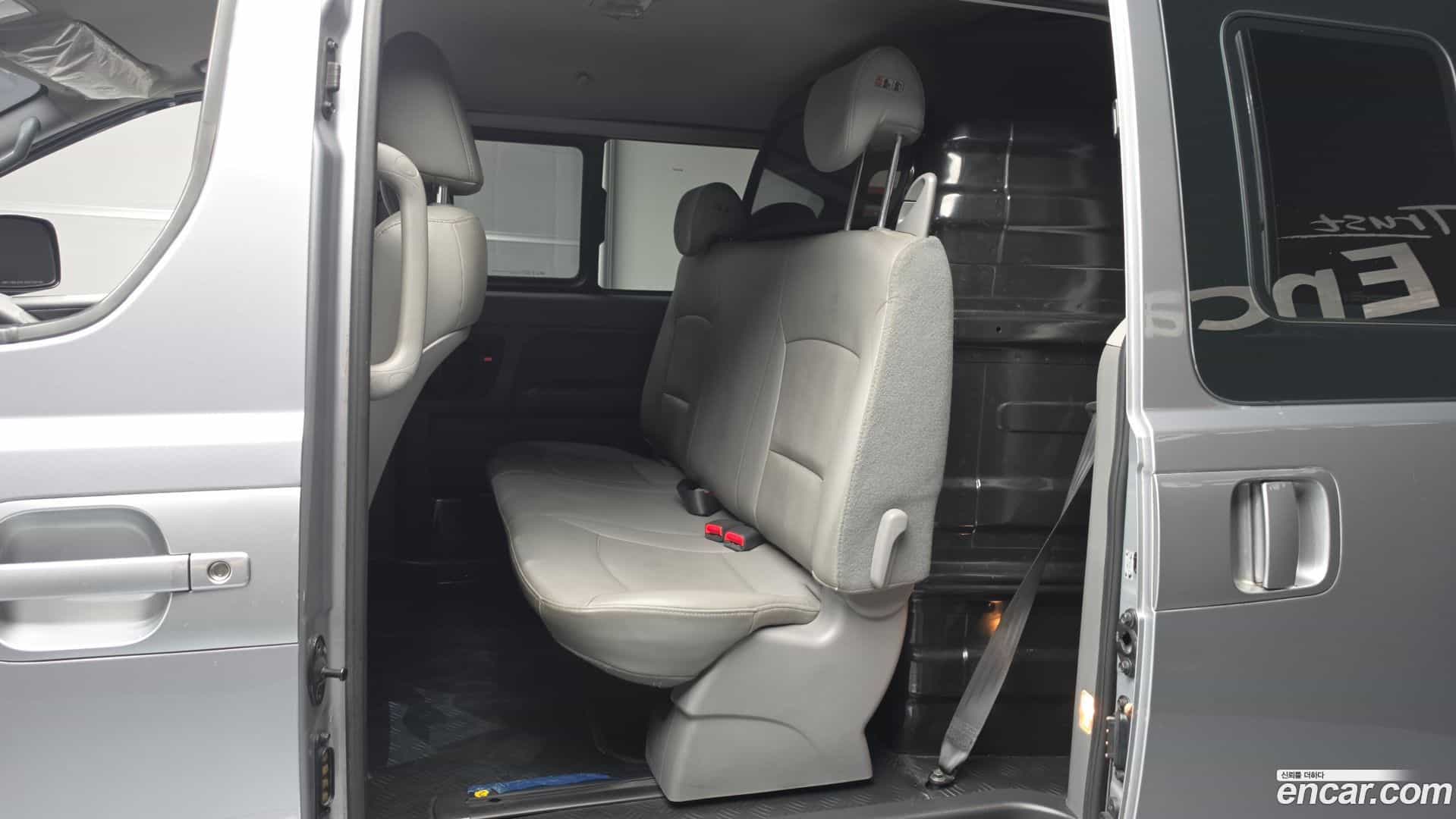Starex Hyundai 2020.5-OPTION-015