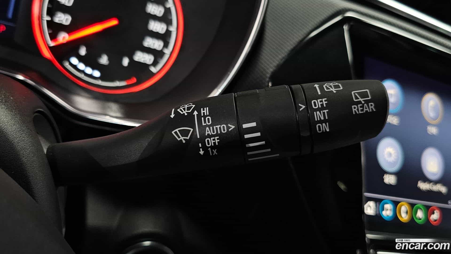 Trailblazer Chevrolet 2023.2-OPTION-044