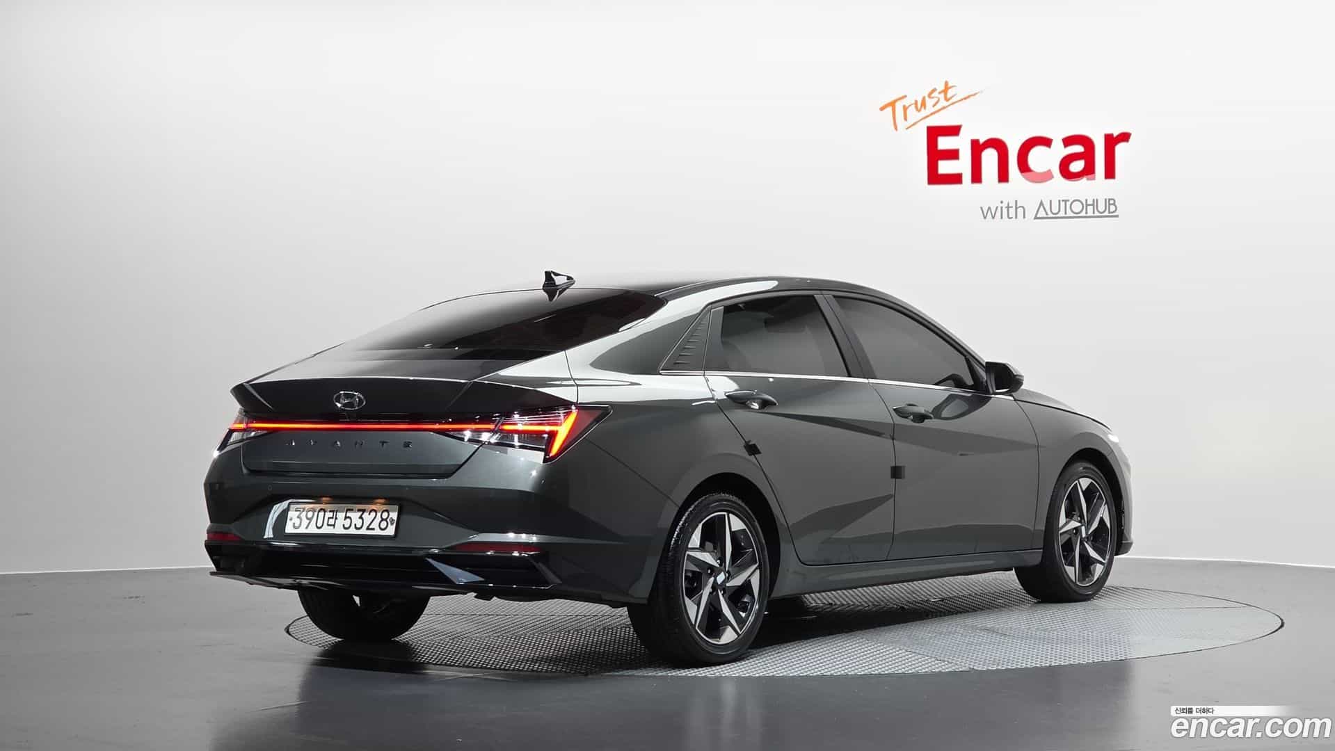 AVANTE Hyundai 2022.8-OUTER-002