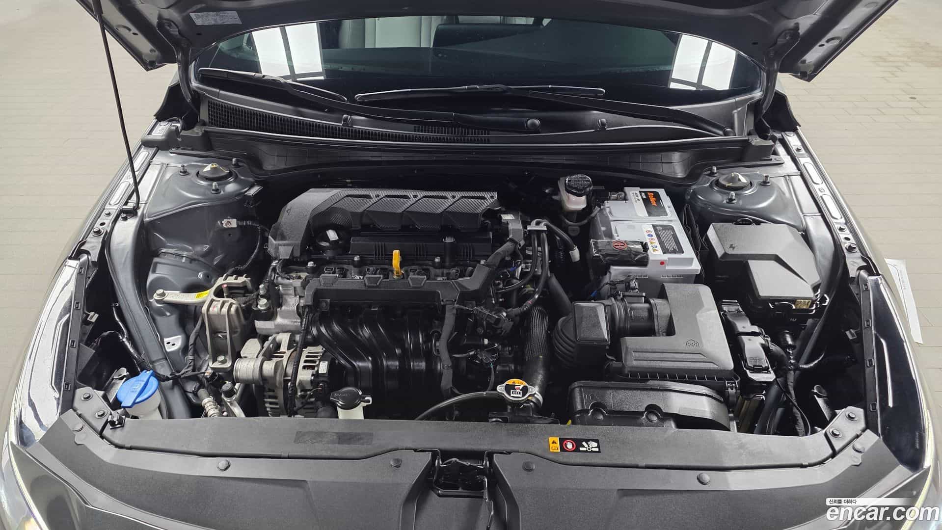 AVANTE Hyundai 2022.8-OUTER-006