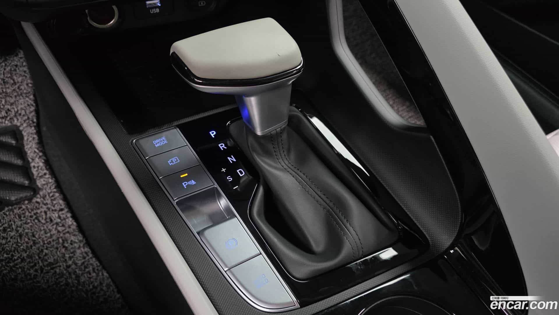 AVANTE Hyundai 2022.8-INNER-009