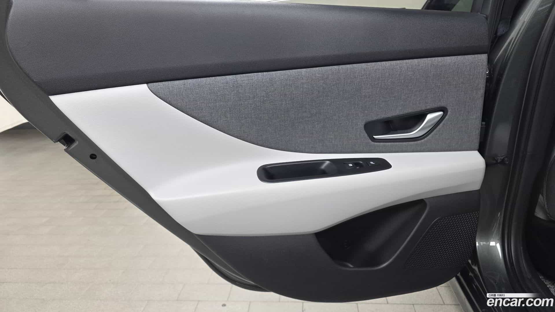 AVANTE Hyundai 2022.8-INNER-035