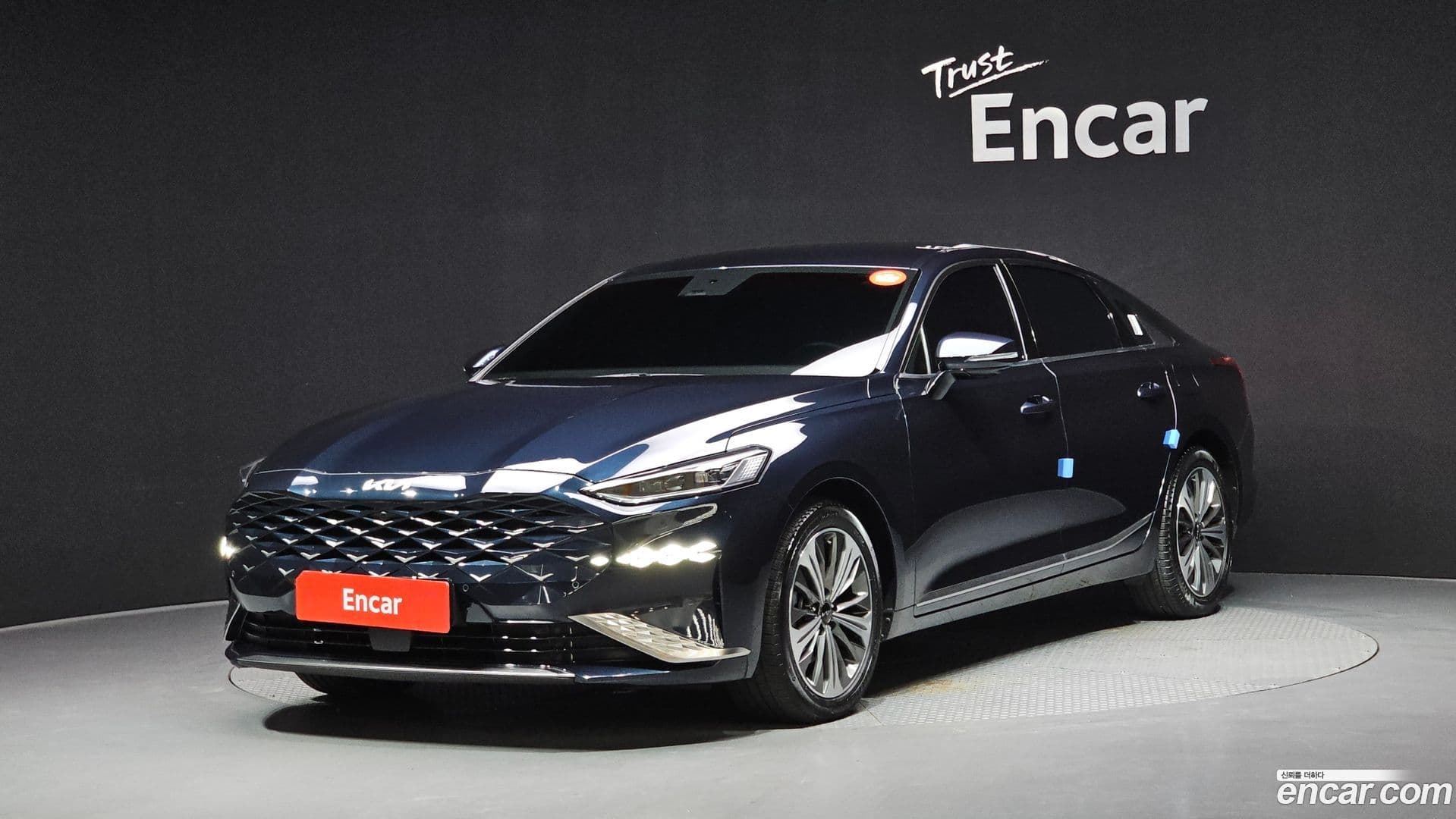 Main__Slider__Photo:K8 Kia 2021.11-0