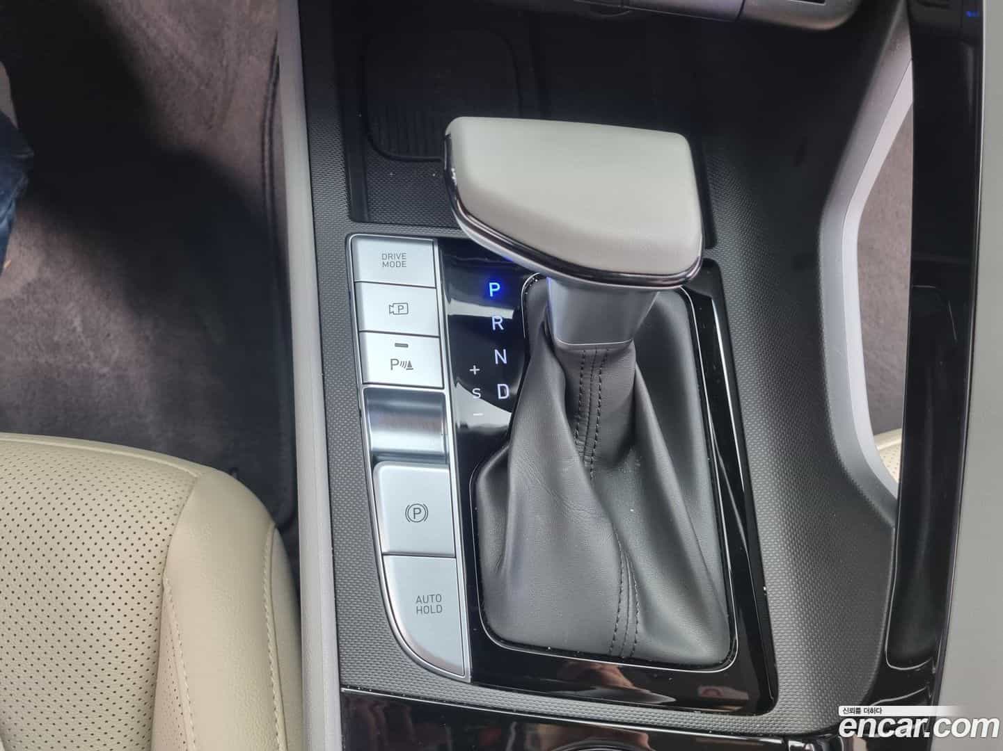 AVANTE Hyundai 2024.6-INNER-010
