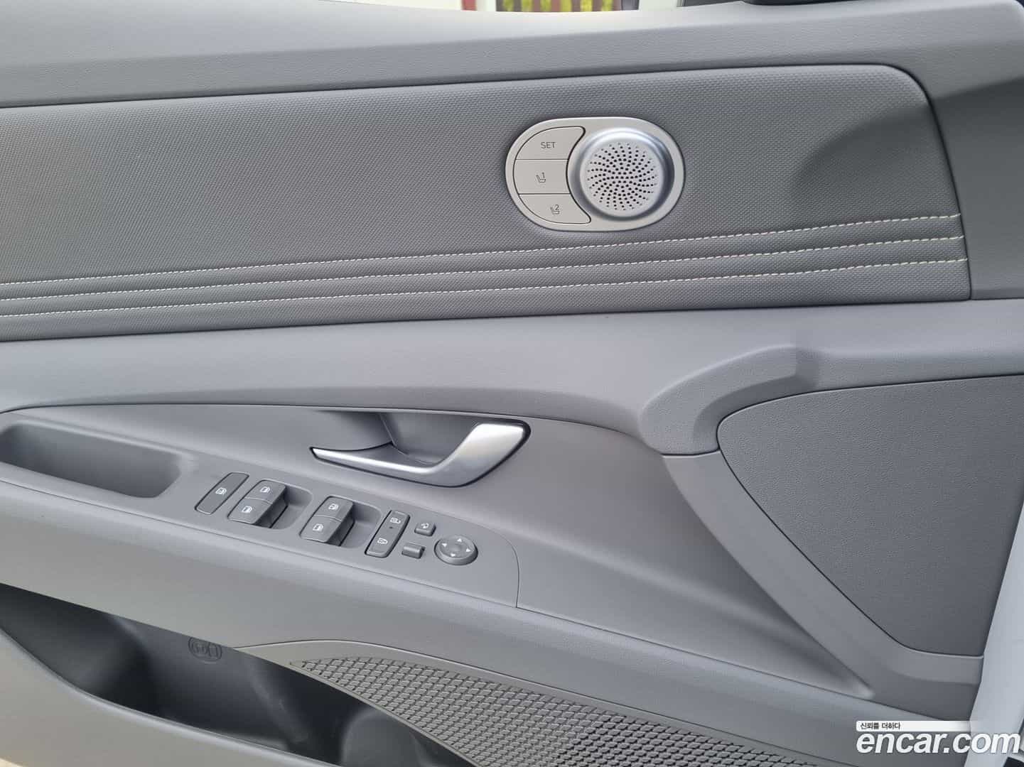 AVANTE Hyundai 2024.6-OPTION-016