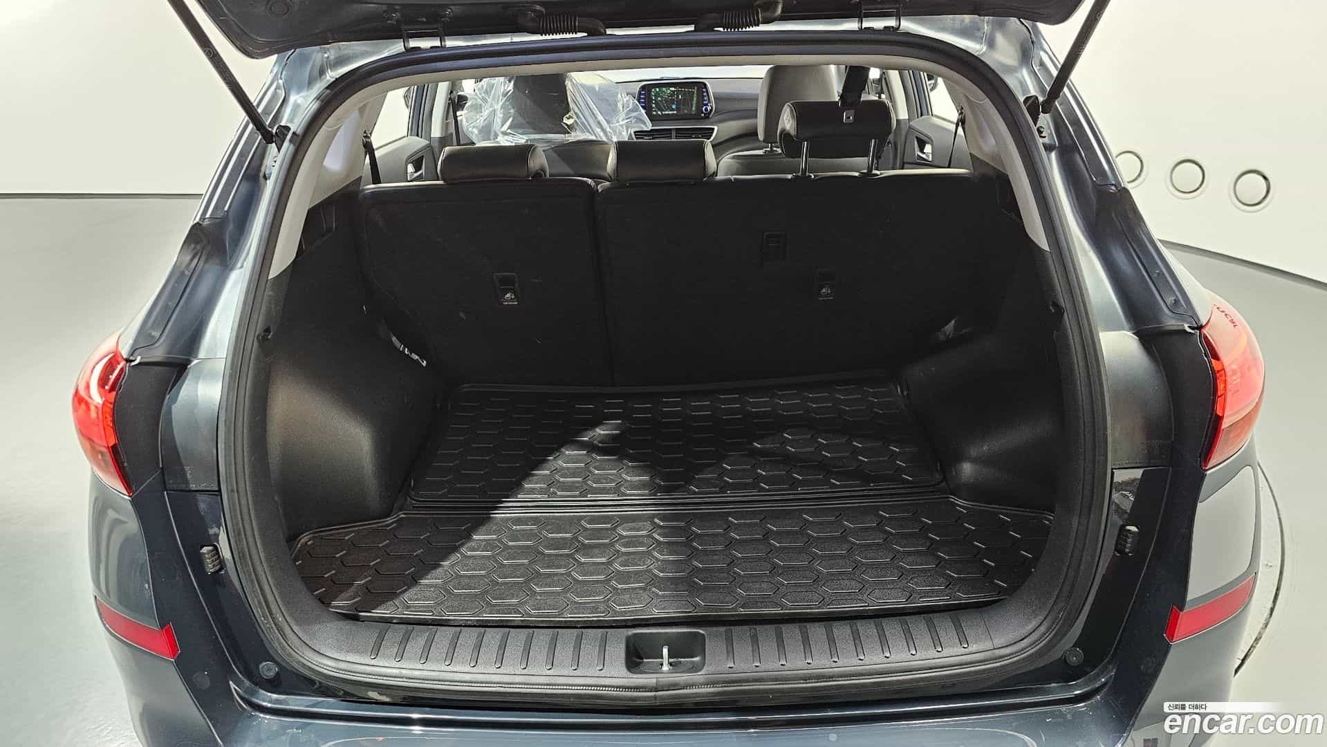 Tucson Hyundai 2019.3-OPTION-024