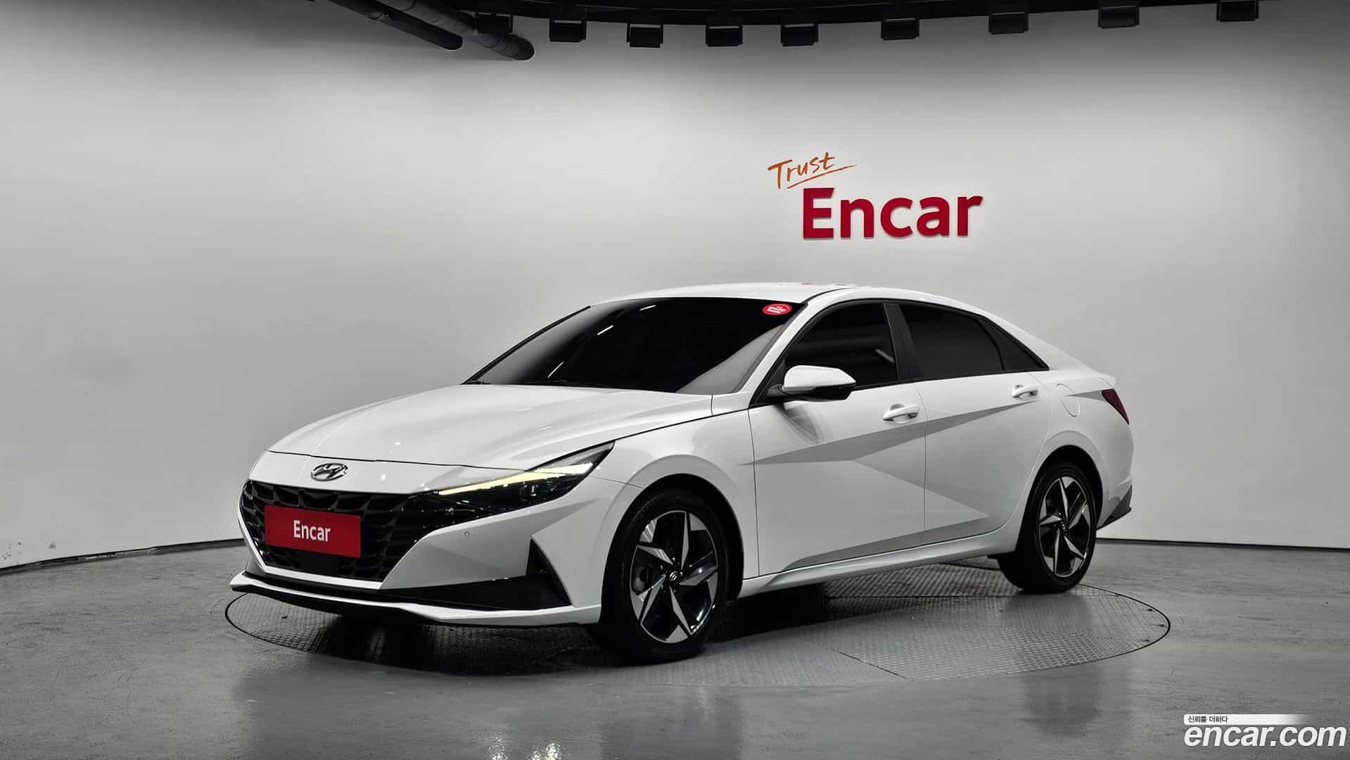 AVANTE Hyundai 2022.5-OUTER-001