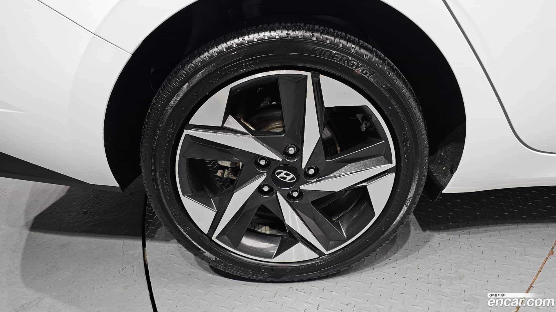 AVANTE Hyundai 2022.5-OUTER-005