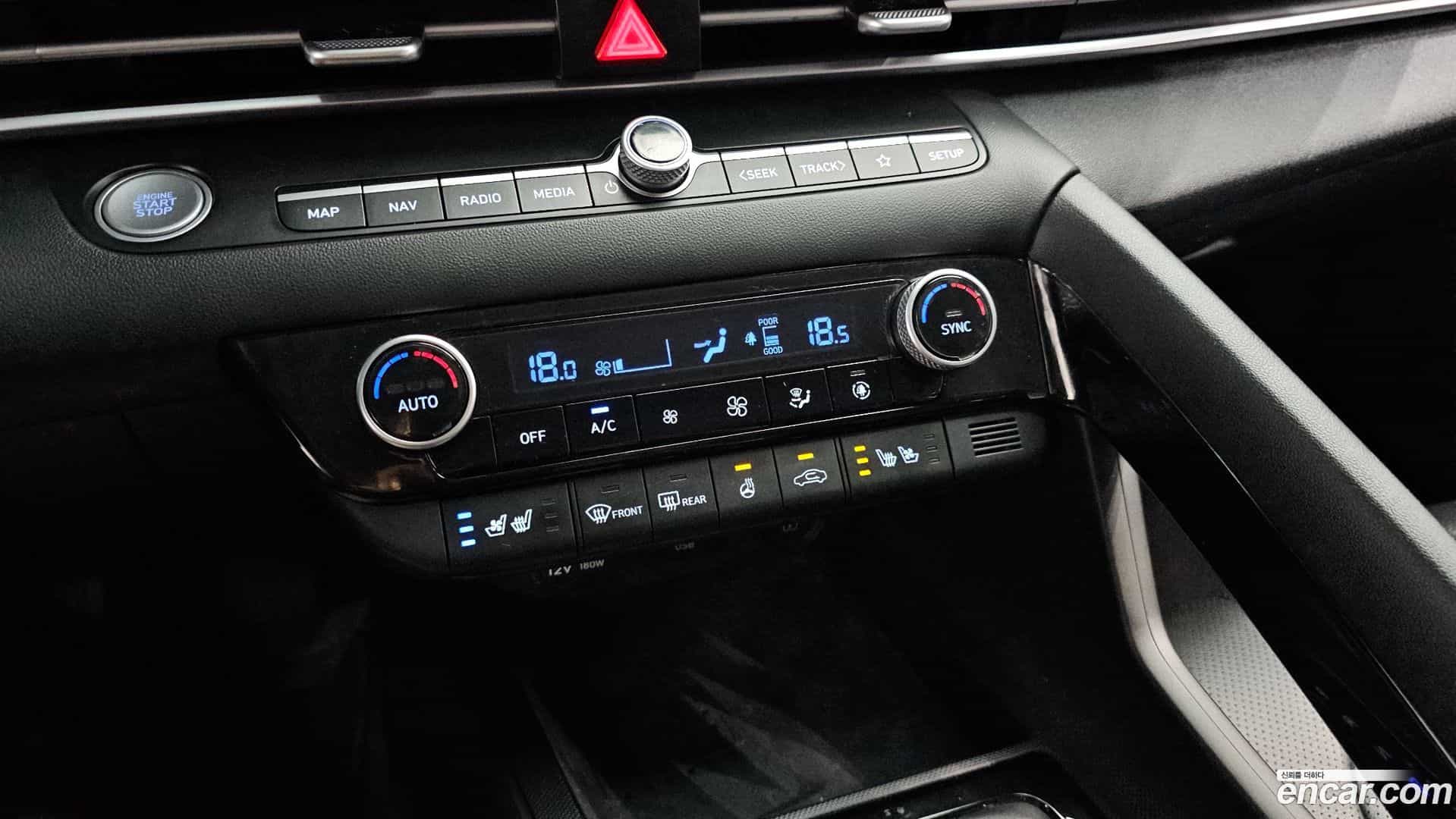 AVANTE Hyundai 2022.5-OPTION-021
