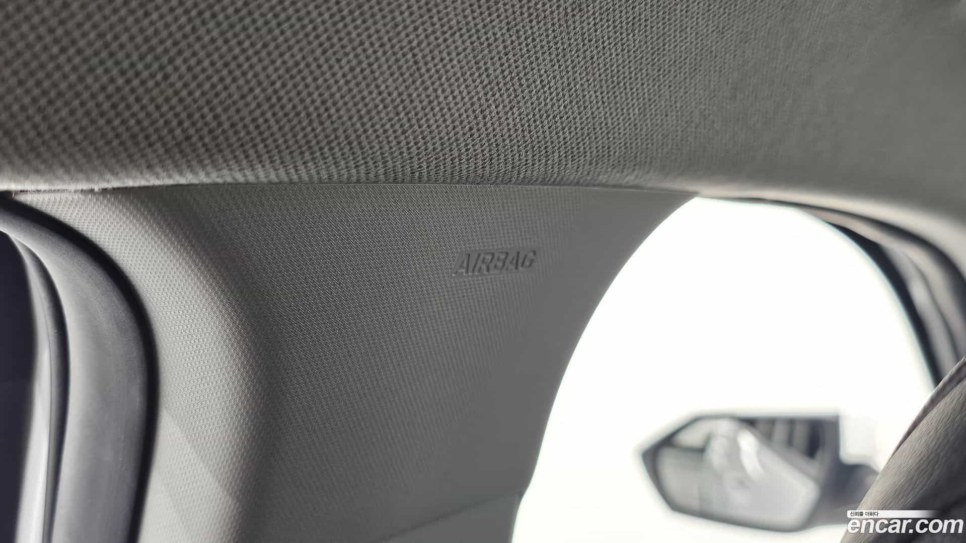 AVANTE Hyundai 2022.5-OPTION-023
