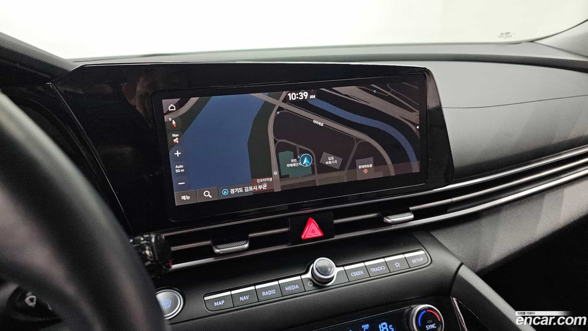 AVANTE Hyundai 2022.5-OPTION-041