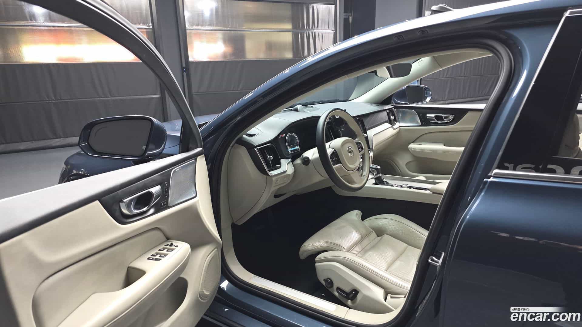 S60 Volvo 2019.8-INNER-010