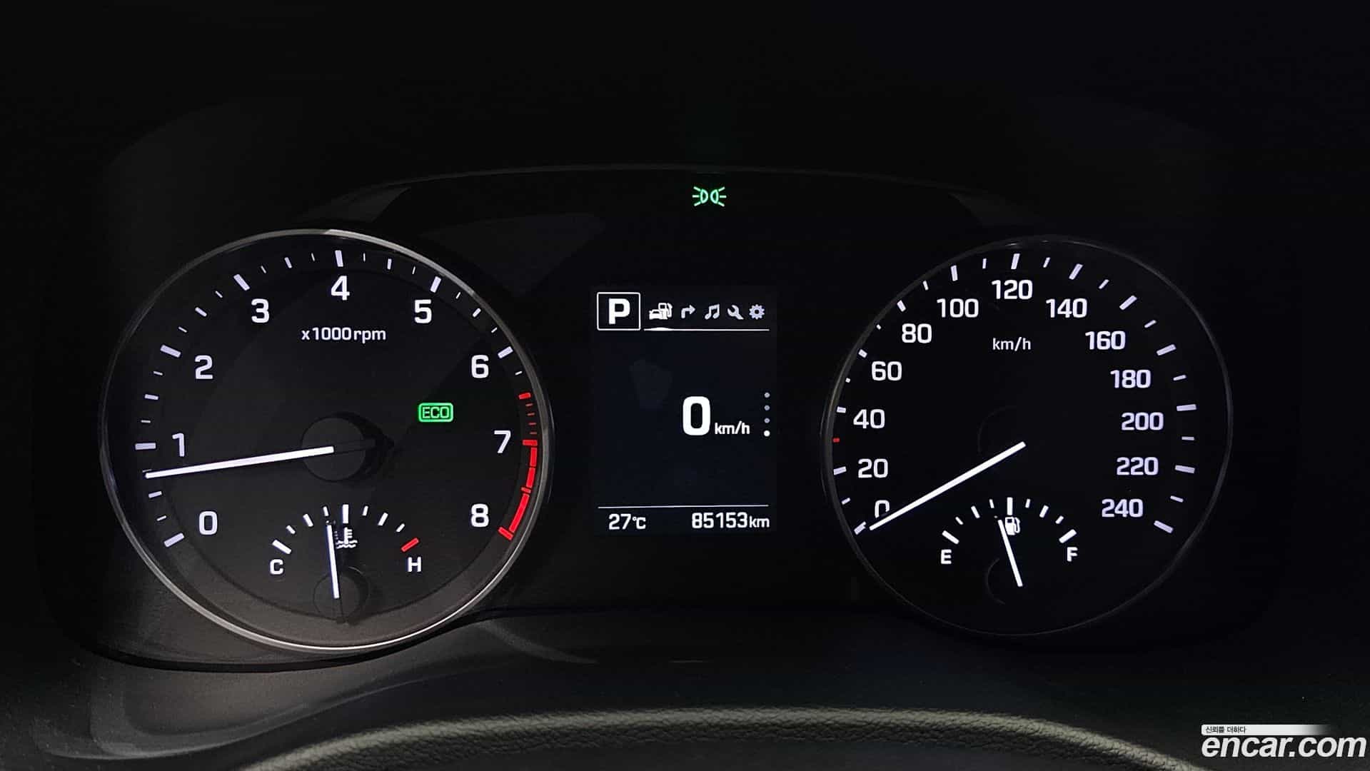 AVANTE Hyundai 2015.9-INNER-008
