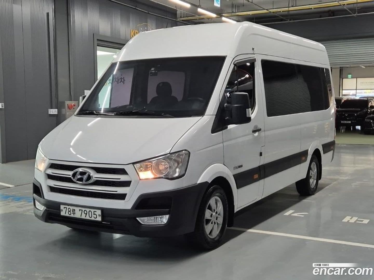 Main__Slider__Photo:Solati Hyundai 2015.10-0