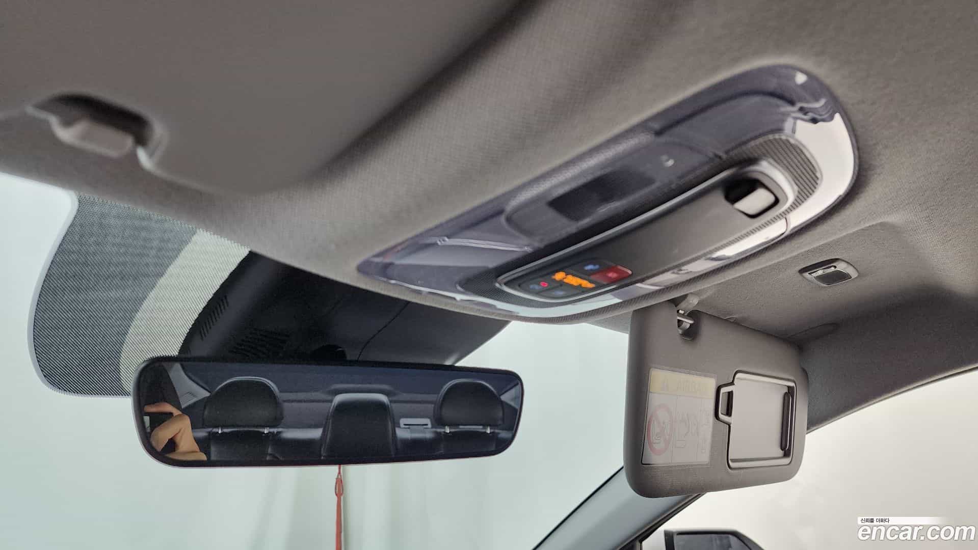 AVANTE Hyundai 2024.10-OPTION-021