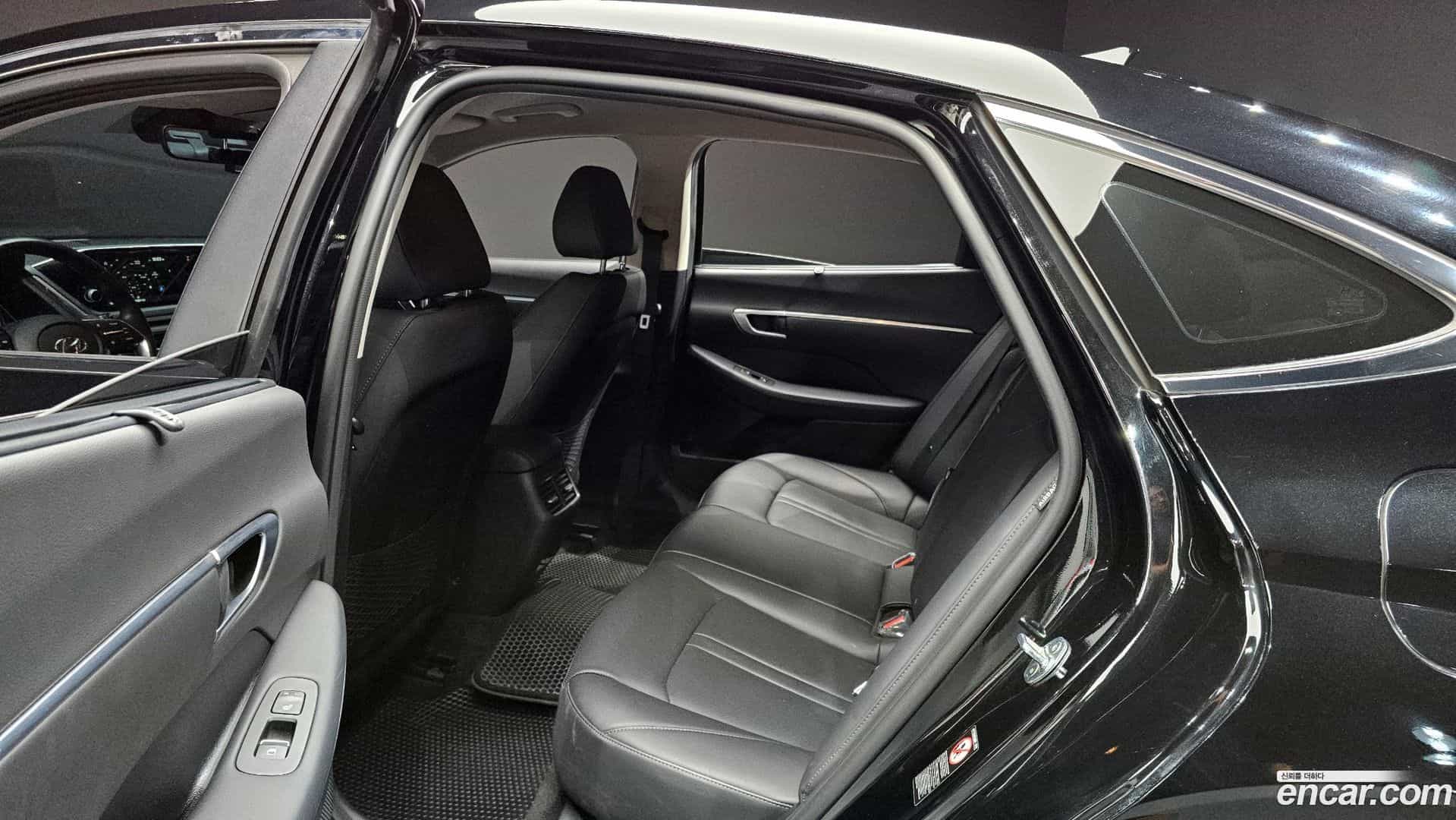Sonata Hyundai 2020.1-OPTION-016