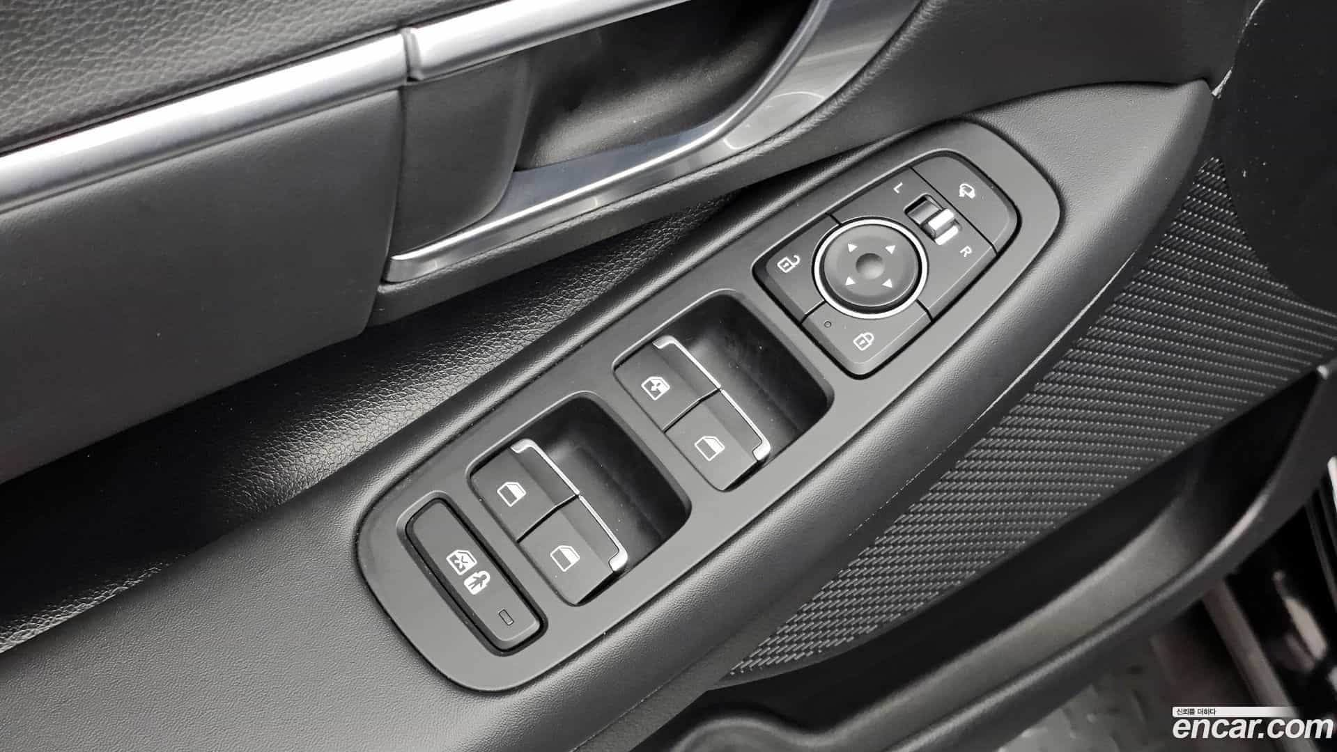 Sonata Hyundai 2020.1-OPTION-024