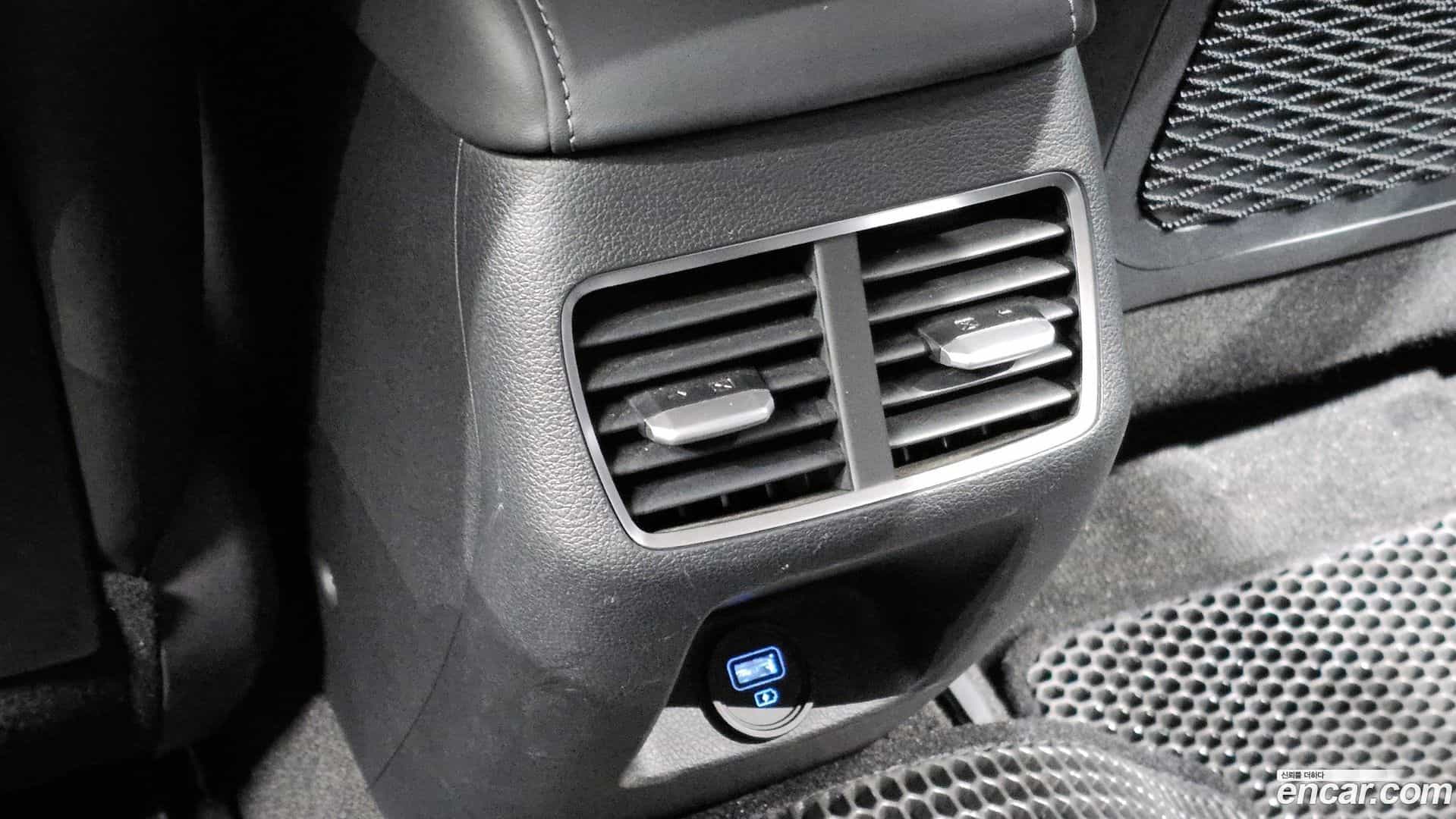 Sonata Hyundai 2020.1-OPTION-043