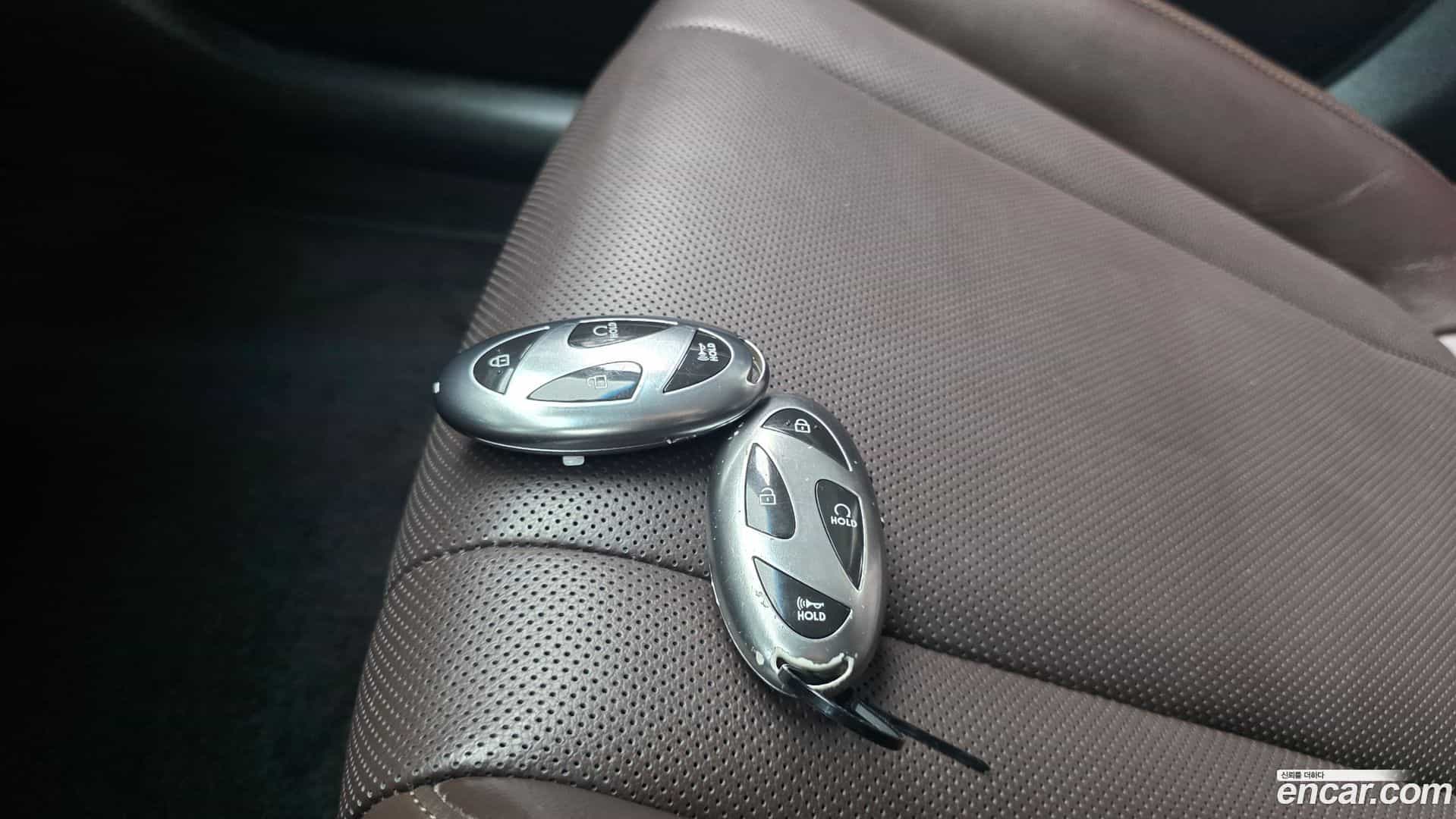 Grandeur Hyundai 2023.1-OPTION-023