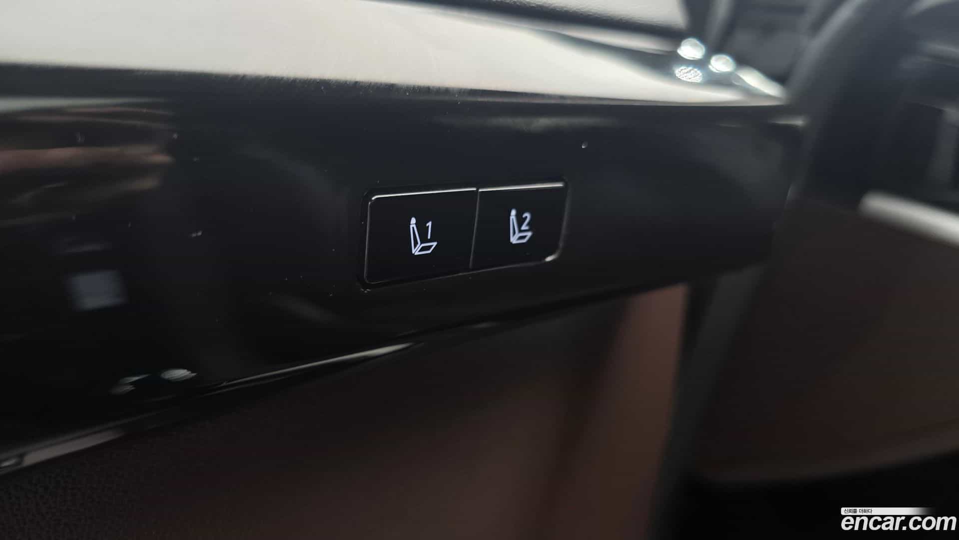 Grandeur Hyundai 2023.1-OPTION-024