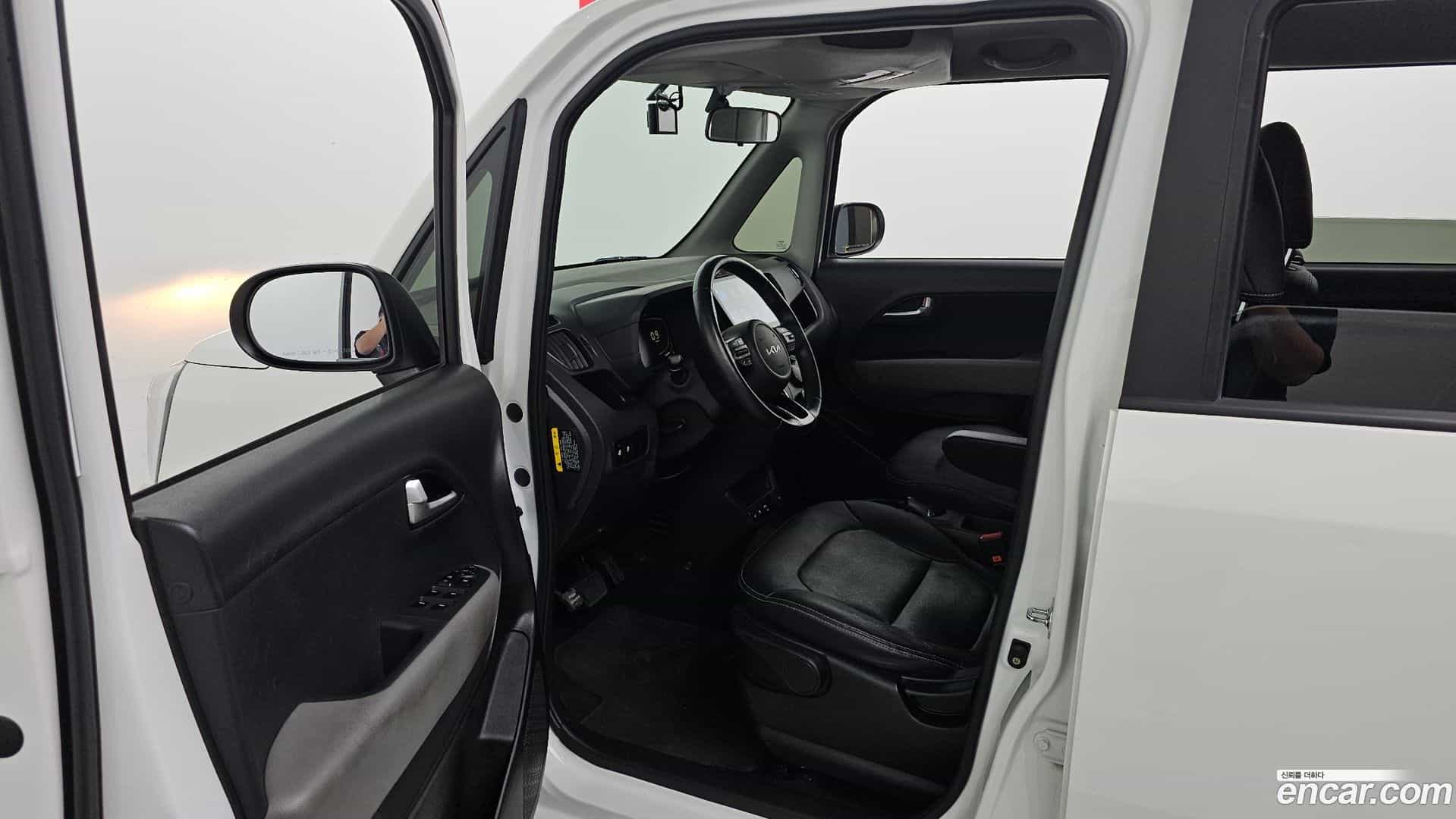 RAY Kia 2022.10-INNER-010
