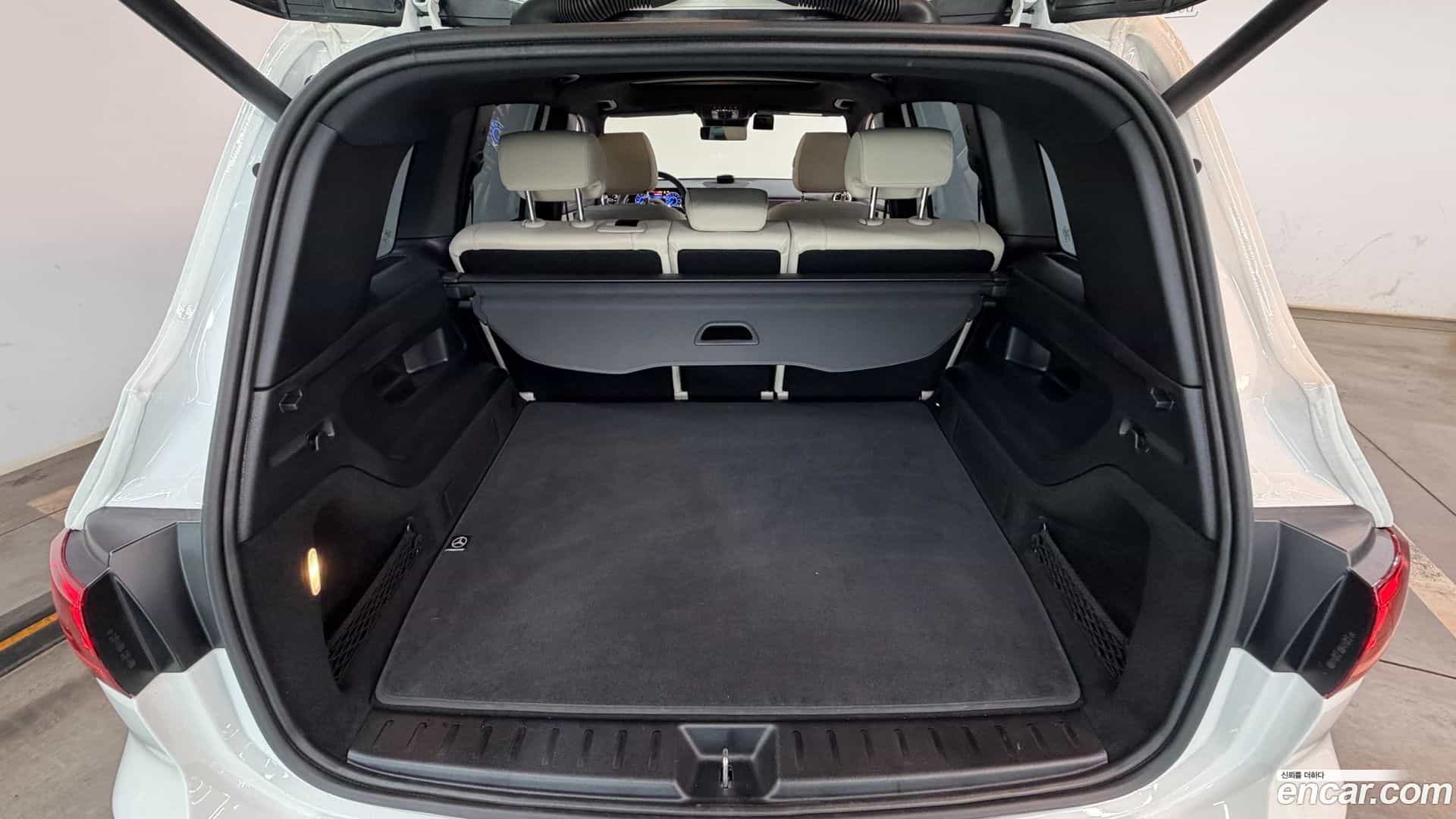 EQB Mercedes-Benz 2025.7-OPTION-023