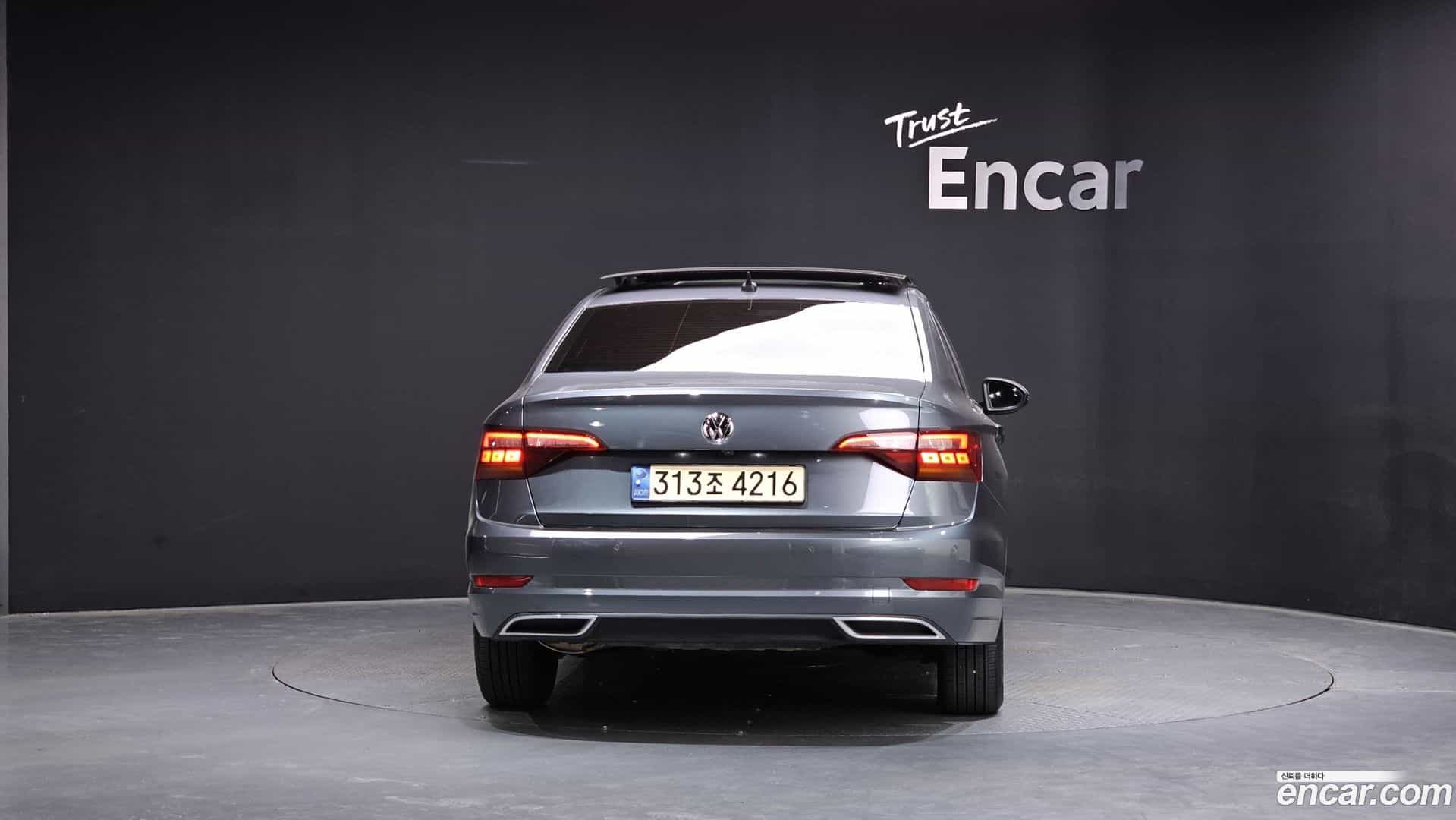 Jetta Volkswagen 2021.9-OUTER-004