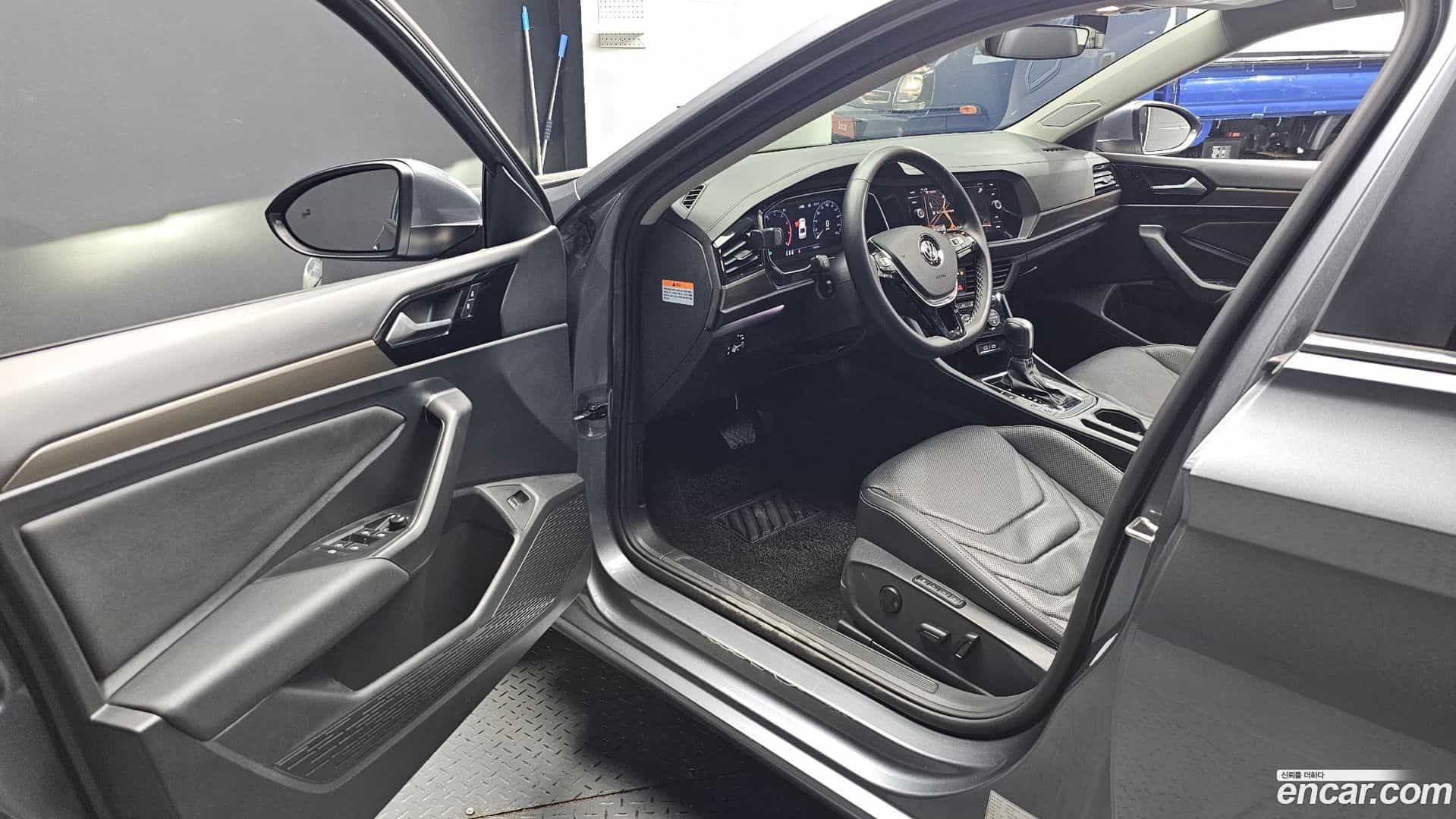 Jetta Volkswagen 2021.9-INNER-010