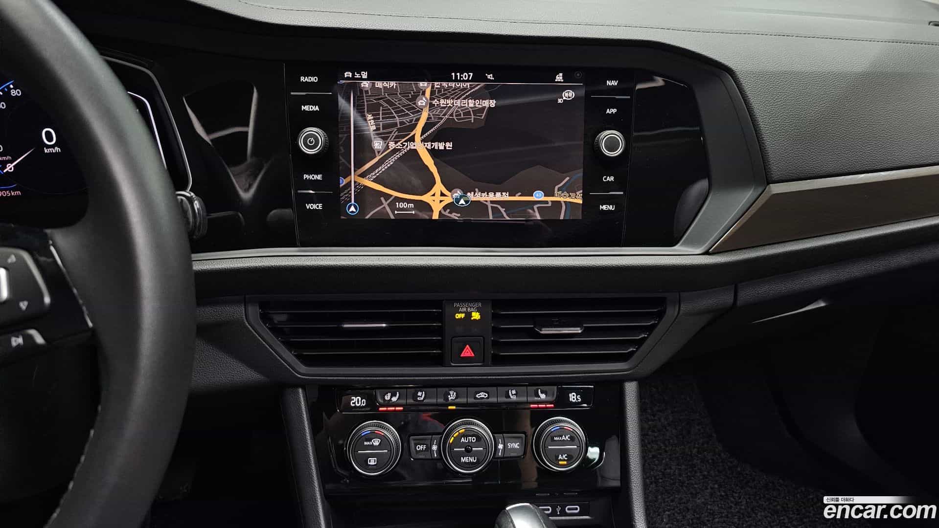 Jetta Volkswagen 2021.9-OPTION-017