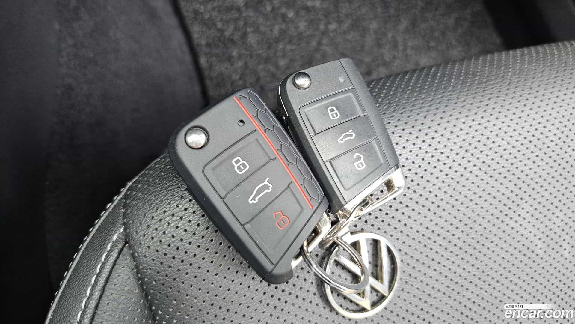 Jetta Volkswagen 2021.9-OPTION-040