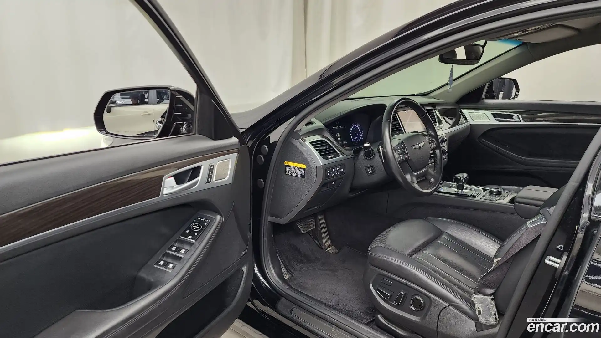 G80 Genesis 2019.9-INNER-010