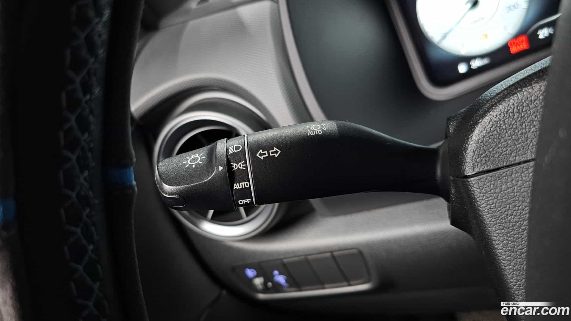 Kona Hyundai 2021.11-OPTION-041