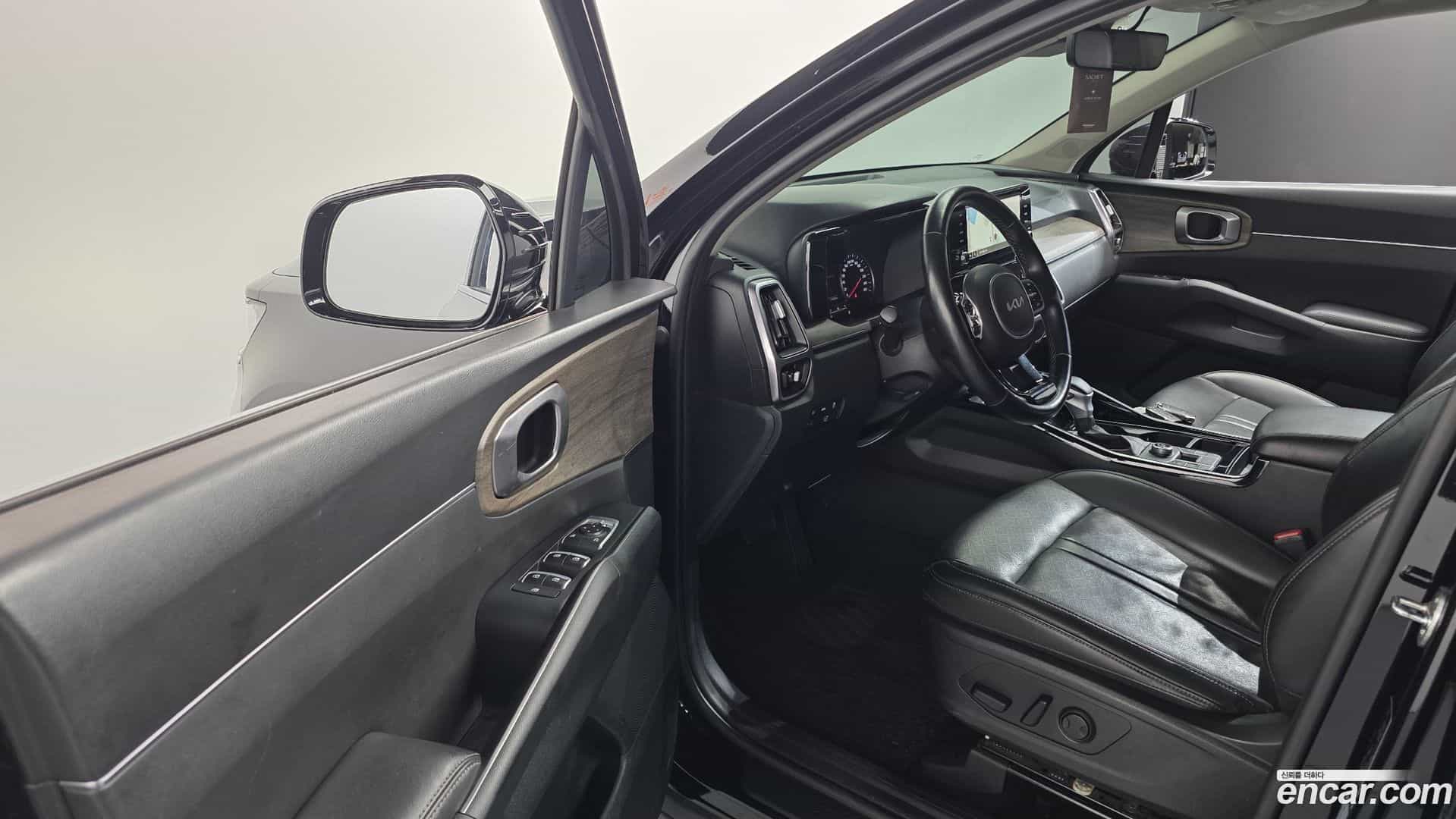 Sorento Kia 2023.1-OPTION-015