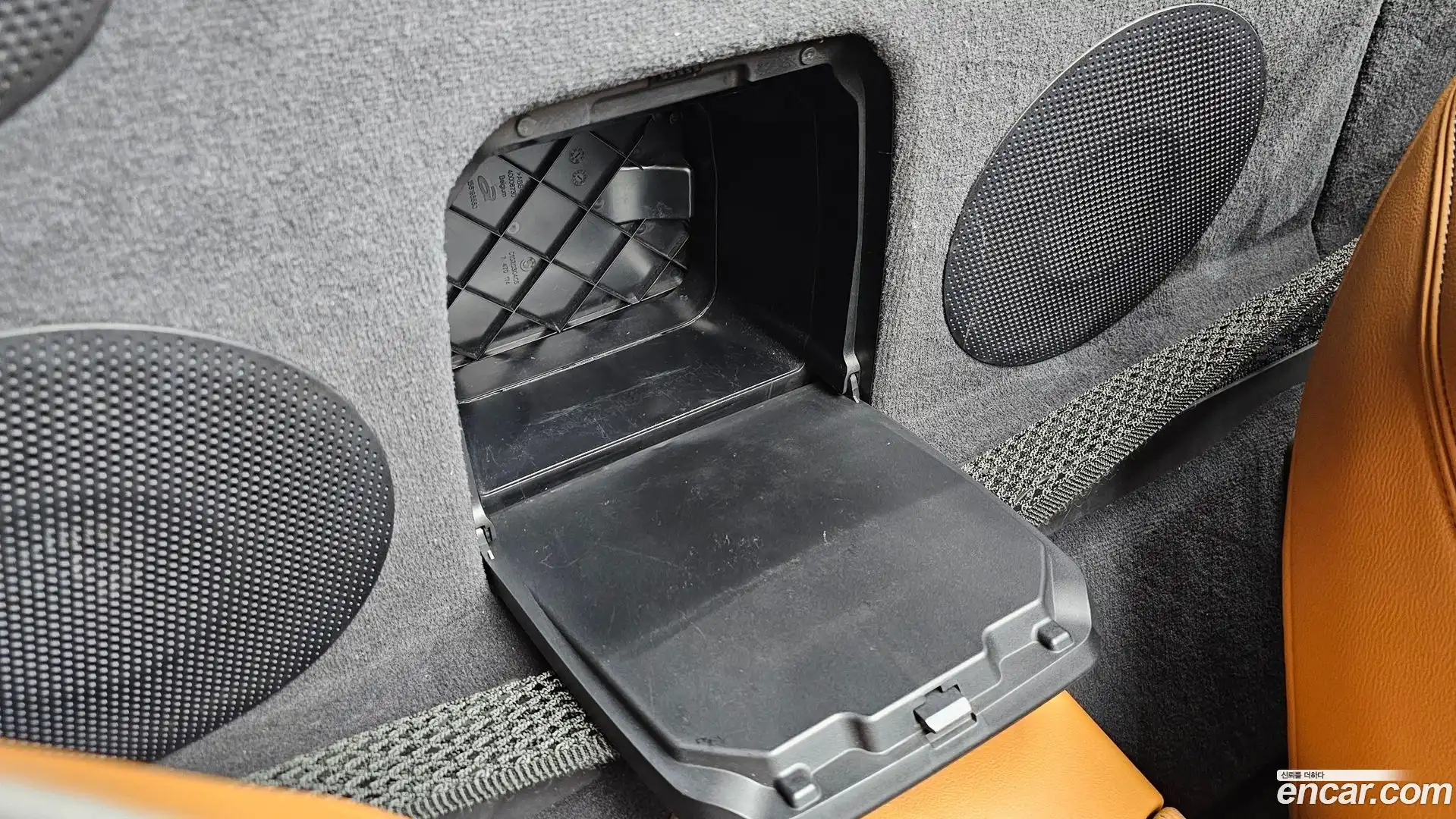 Z4 BMW 2020.0-INNER-036
