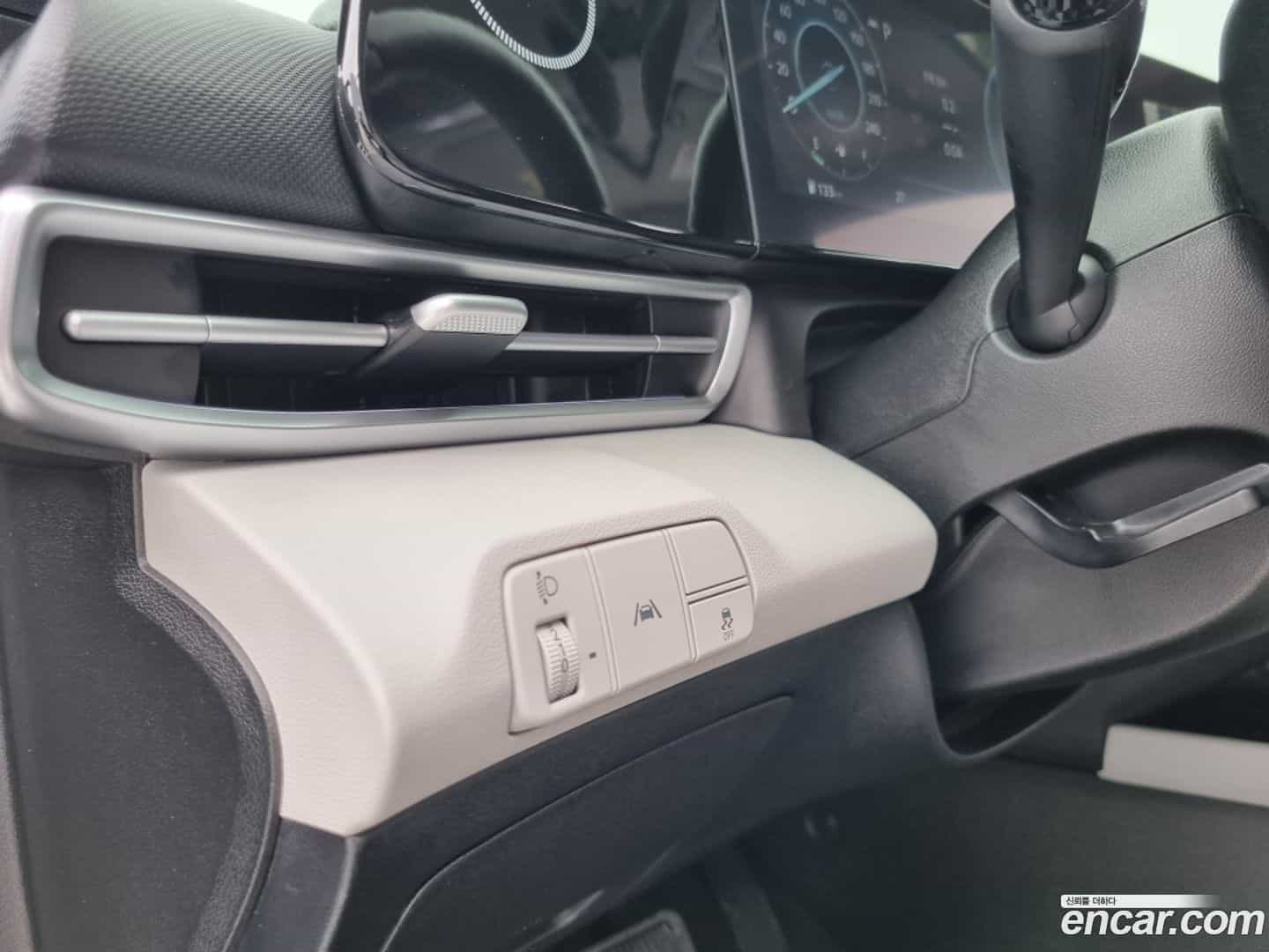 AVANTE Hyundai 2023.1-OPTION-021