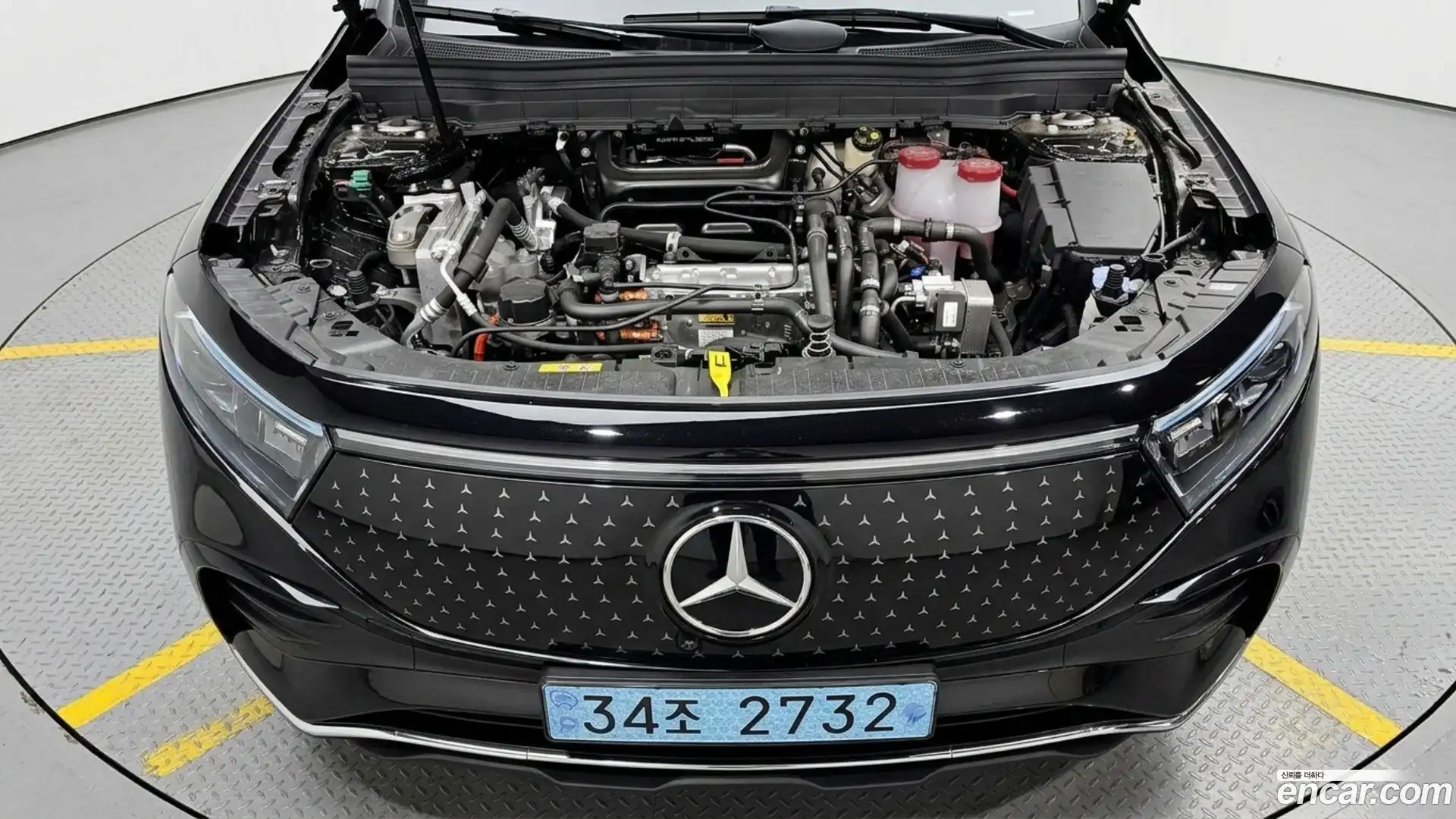 EQB Mercedes-Benz 2025.7-OUTER-006